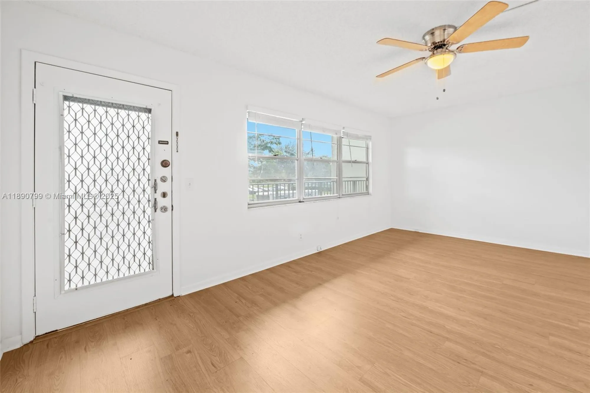 Property Slideshow image 5 of 26 | 13255 sw 9th ct 211g, Pembroke Pines, FL, 33027