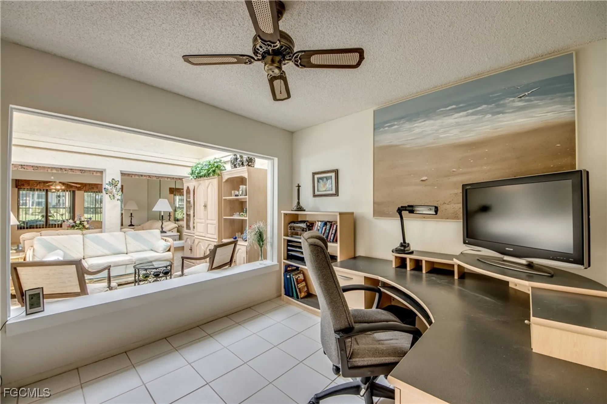 Property Slideshow image 16 of 44 | 1792 pine glade cir, Fort Myers, FL, 33907