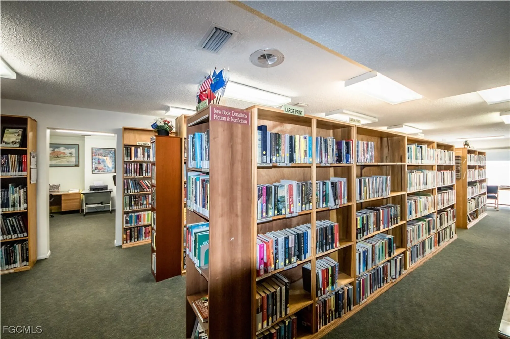 Property Slideshow image 37 of 44 | 1792 pine glade cir, Fort Myers, FL, 33907