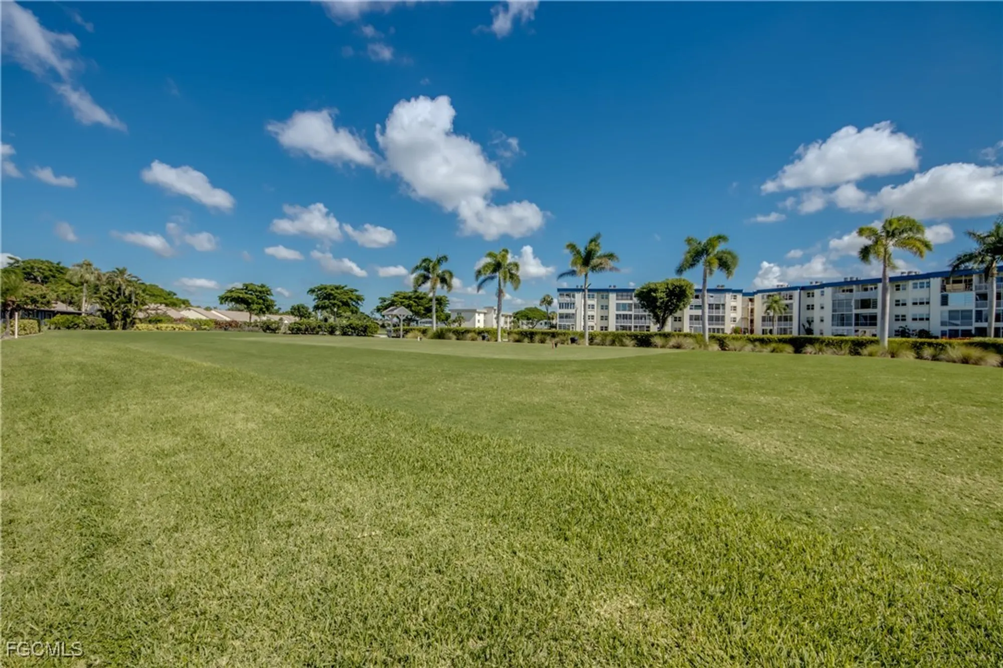 Property Slideshow image 31 of 44 | 1792 pine glade cir, Fort Myers, FL, 33907