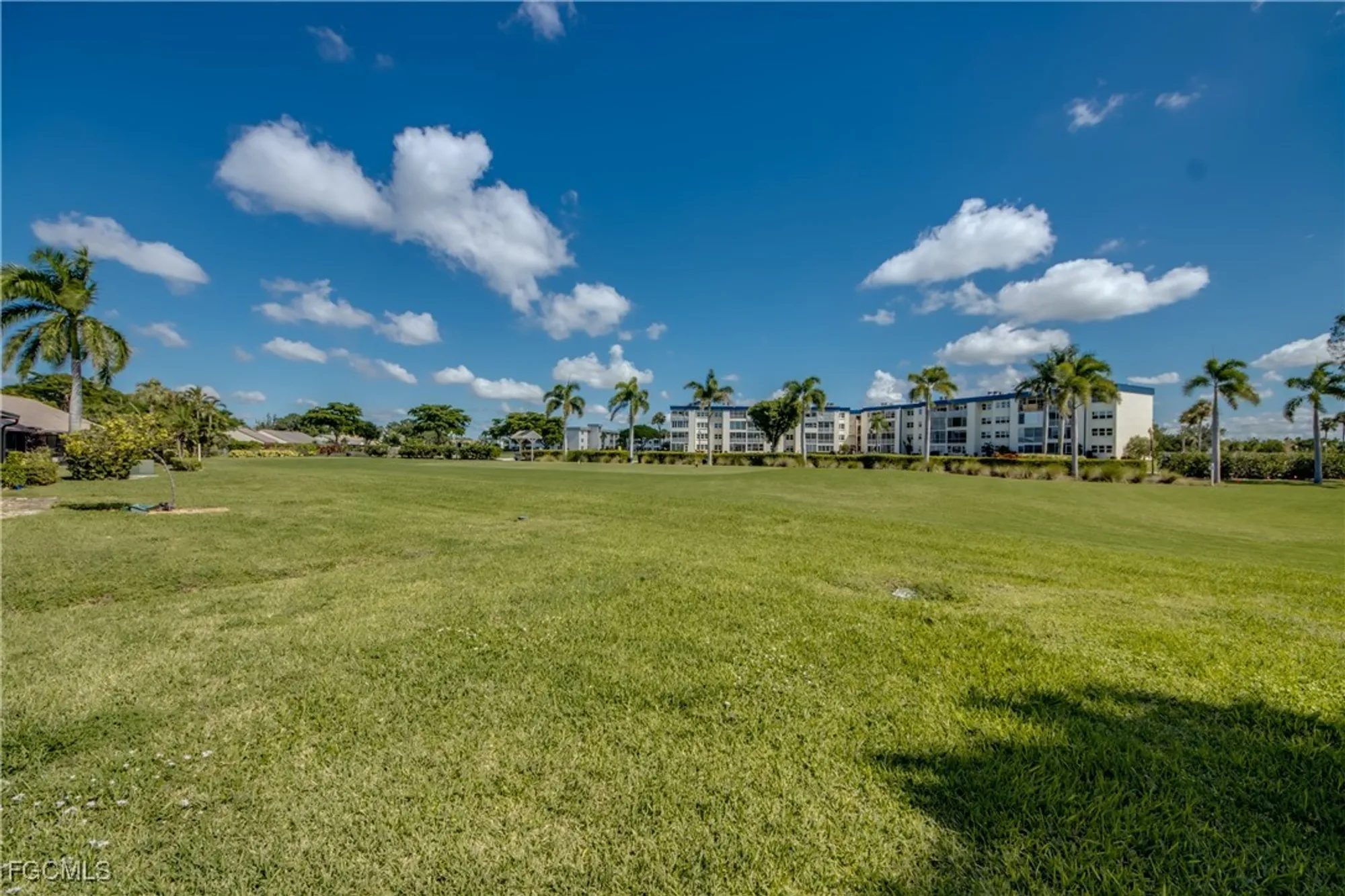 Property Slideshow image 32 of 44 | 1792 pine glade cir, Fort Myers, FL, 33907