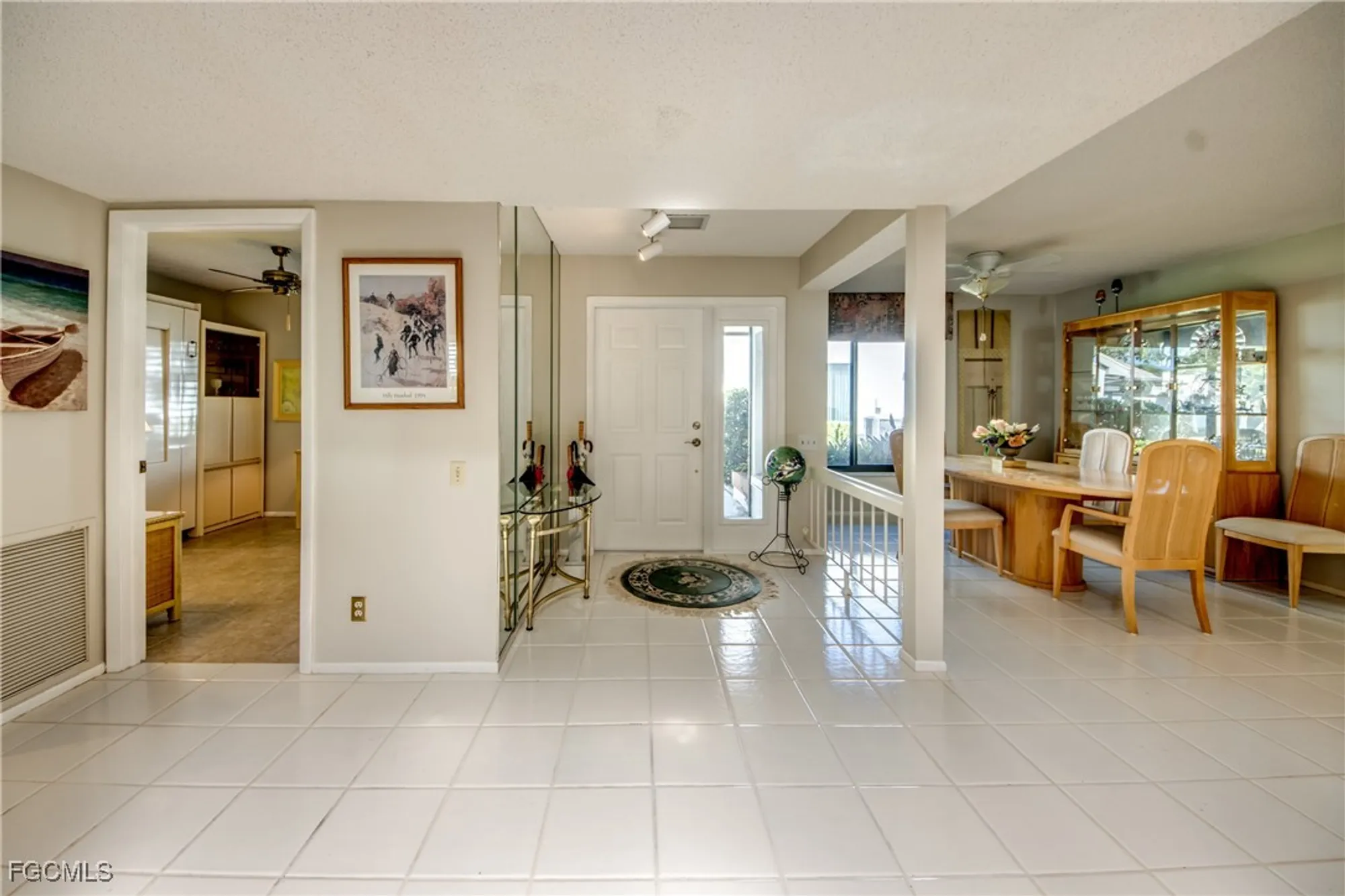 Property Slideshow image 5 of 44 | 1792 pine glade cir, Fort Myers, FL, 33907