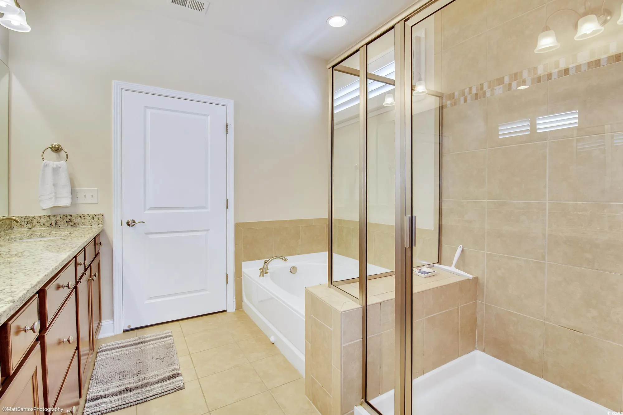 Property Slideshow image 23 of 39 | 1126 prescott cir, Myrtle Beach, SC, 29577