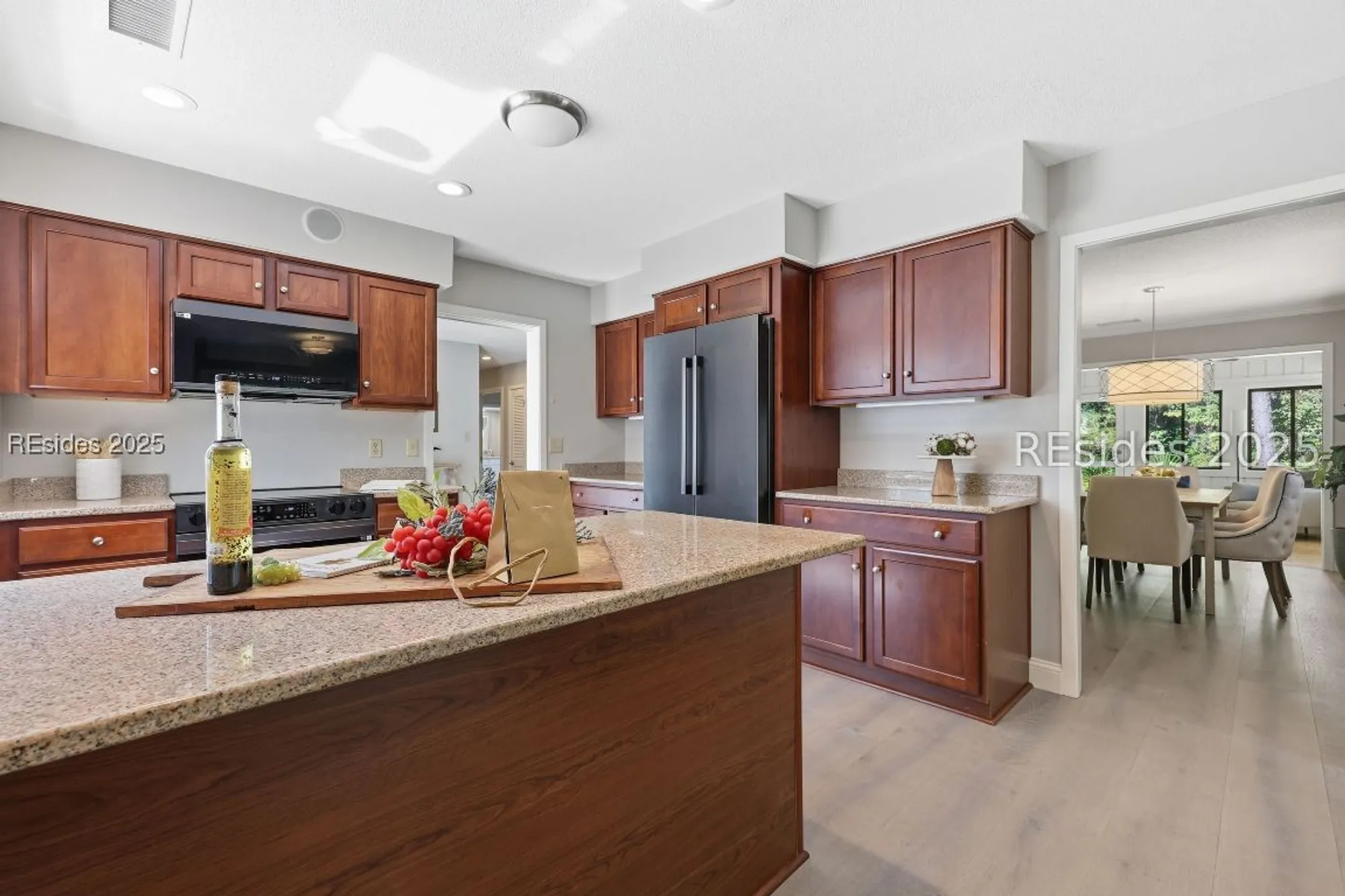 Property Slideshow image 17 of 60 | 22 headlands dr, Hilton Head Island, SC, 29926