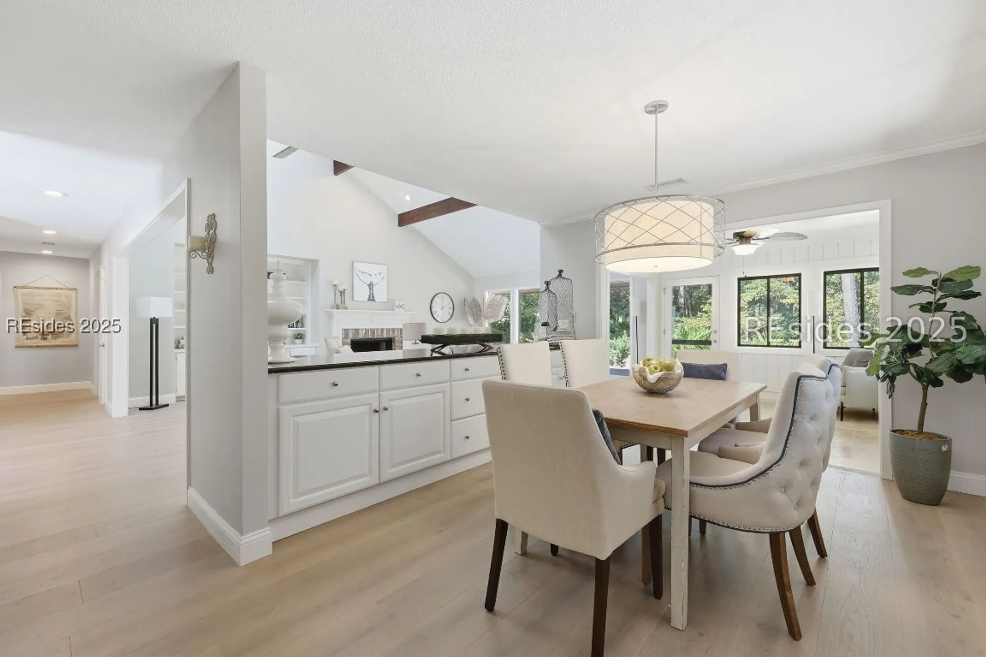 Property Slideshow image 10 of 60 | 22 headlands dr, Hilton Head Island, SC, 29926