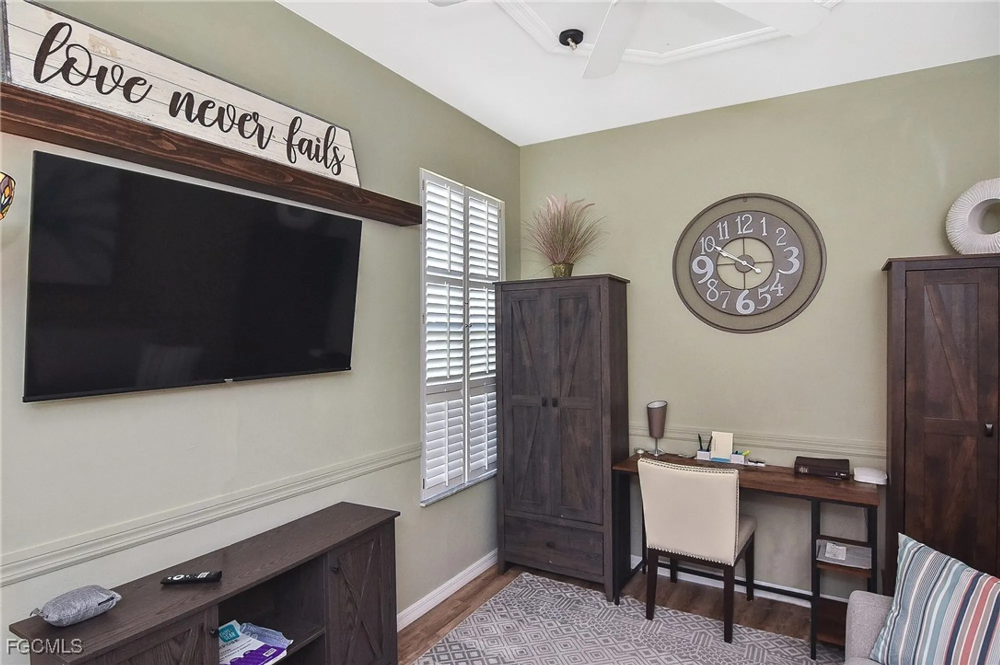 Property Slideshow image 14 of 50 | 8156 woodridge pointe dr, Fort Myers, FL, 33912