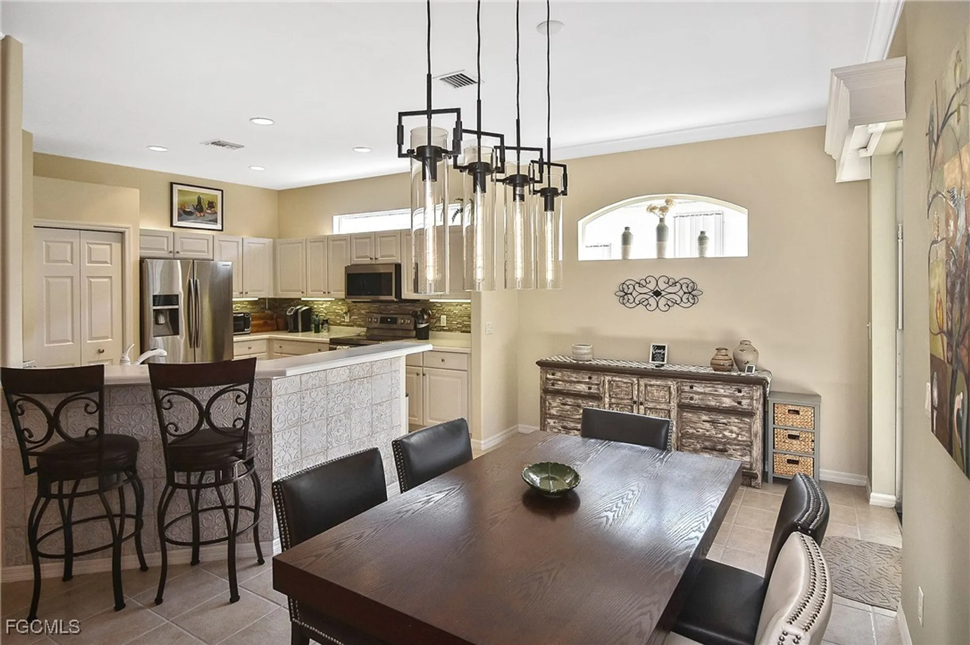 Property Slideshow image 24 of 50 | 8156 woodridge pointe dr, Fort Myers, FL, 33912