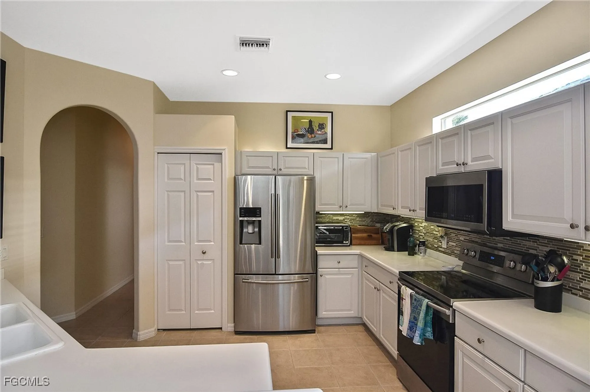 Property Slideshow image 26 of 50 | 8156 woodridge pointe dr, Fort Myers, FL, 33912