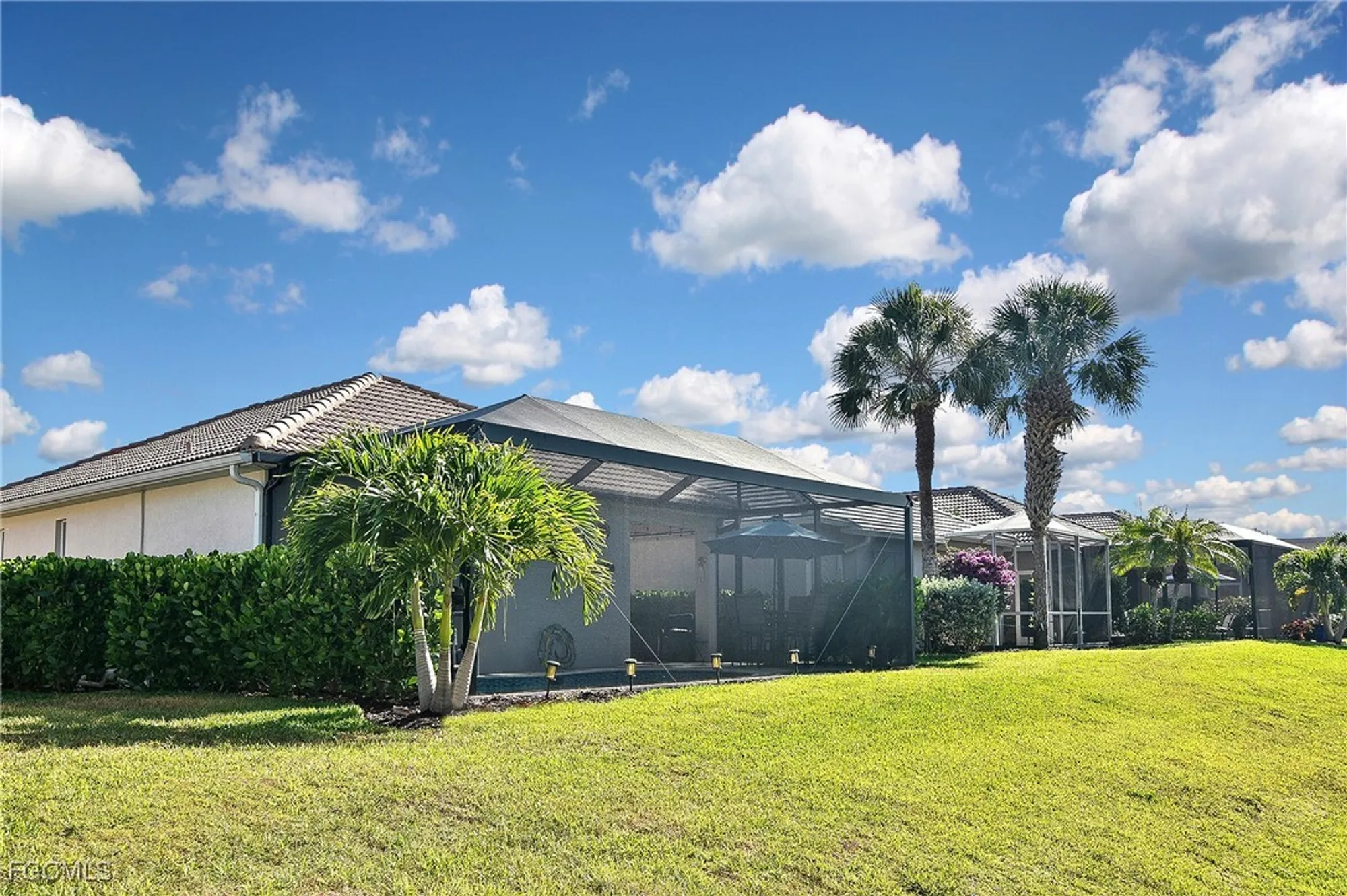 Property Slideshow image 40 of 50 | 8156 woodridge pointe dr, Fort Myers, FL, 33912