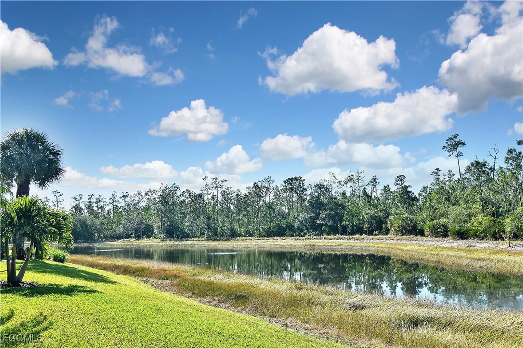 Property Slideshow image 41 of 50 | 8156 woodridge pointe dr, Fort Myers, FL, 33912