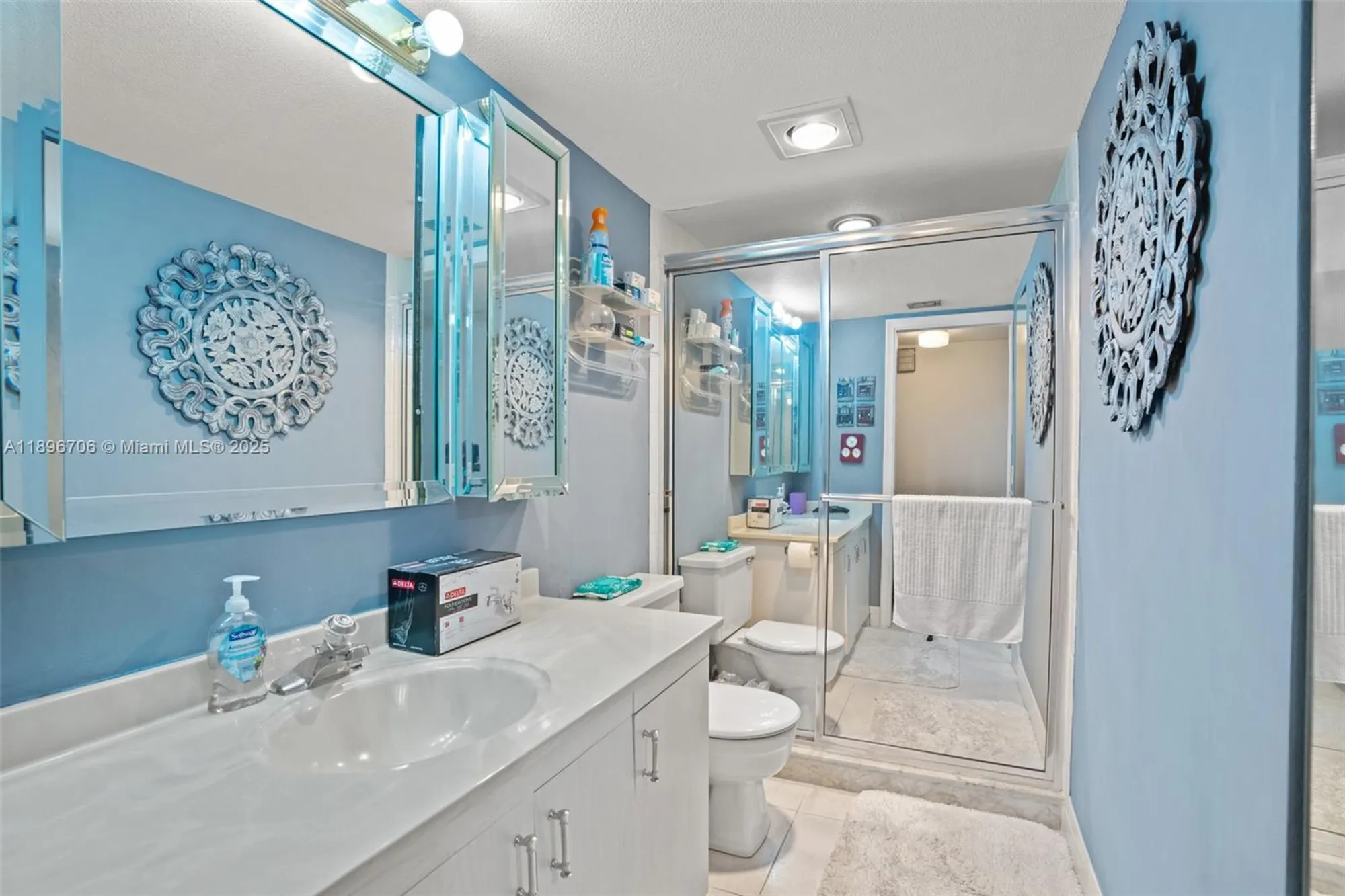Property Slideshow image 11 of 20 | 2802 victoria way k4, Coconut Creek, FL, 33066