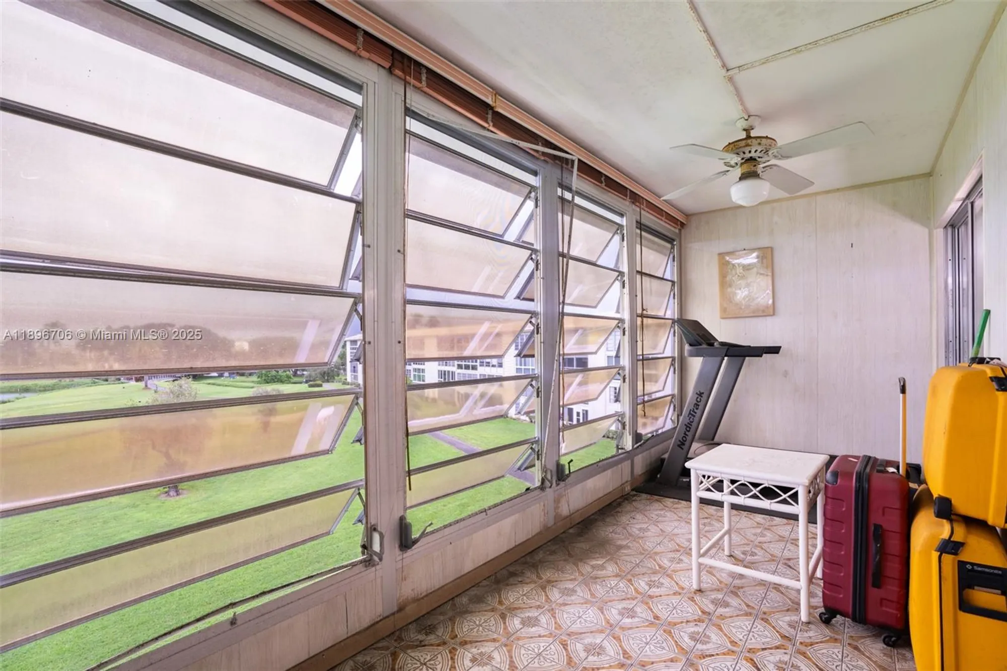 Property Slideshow image 12 of 20 | 2802 victoria way k4, Coconut Creek, FL, 33066