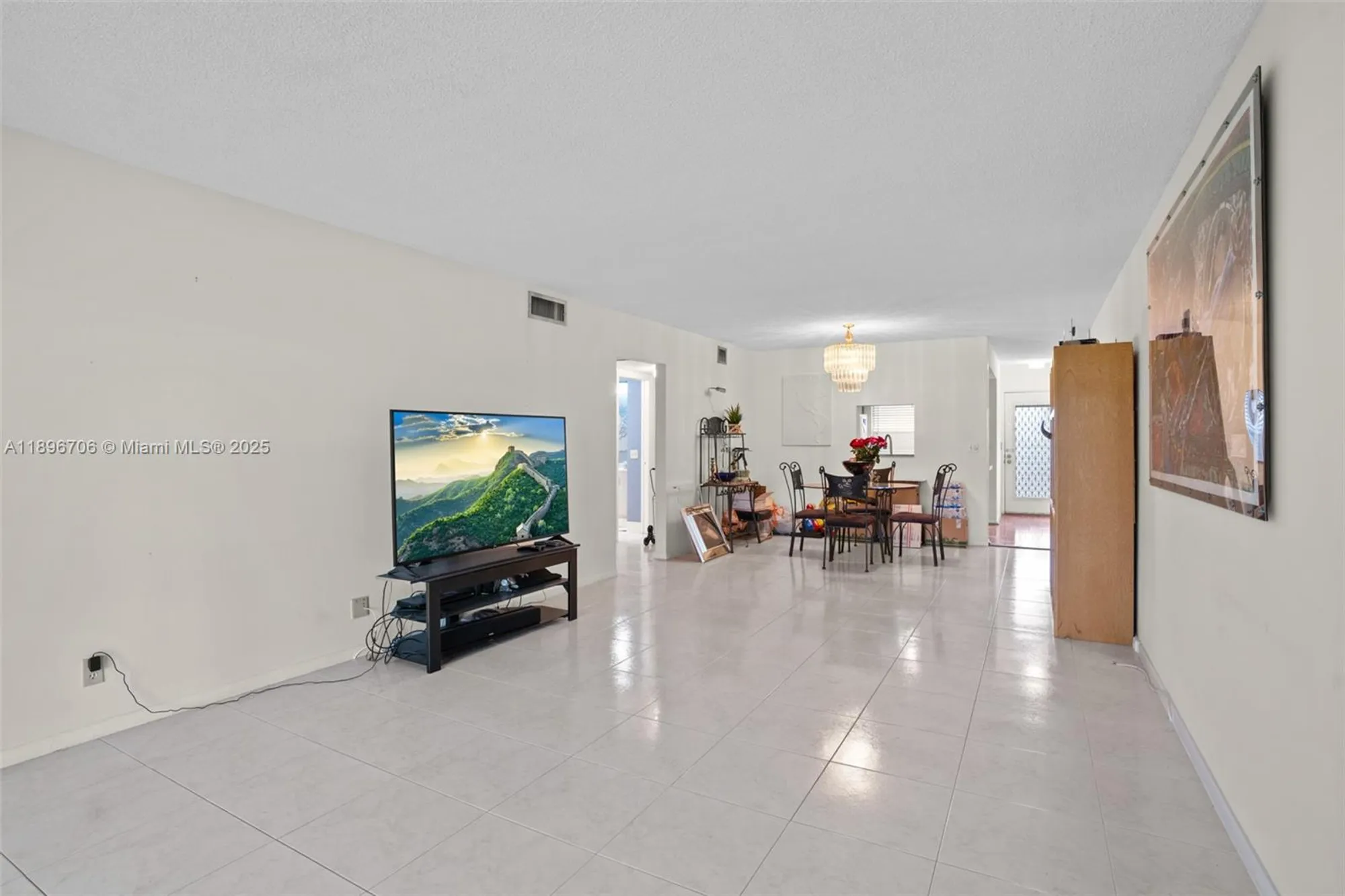 Property Slideshow image 6 of 20 | 2802 victoria way k4, Coconut Creek, FL, 33066