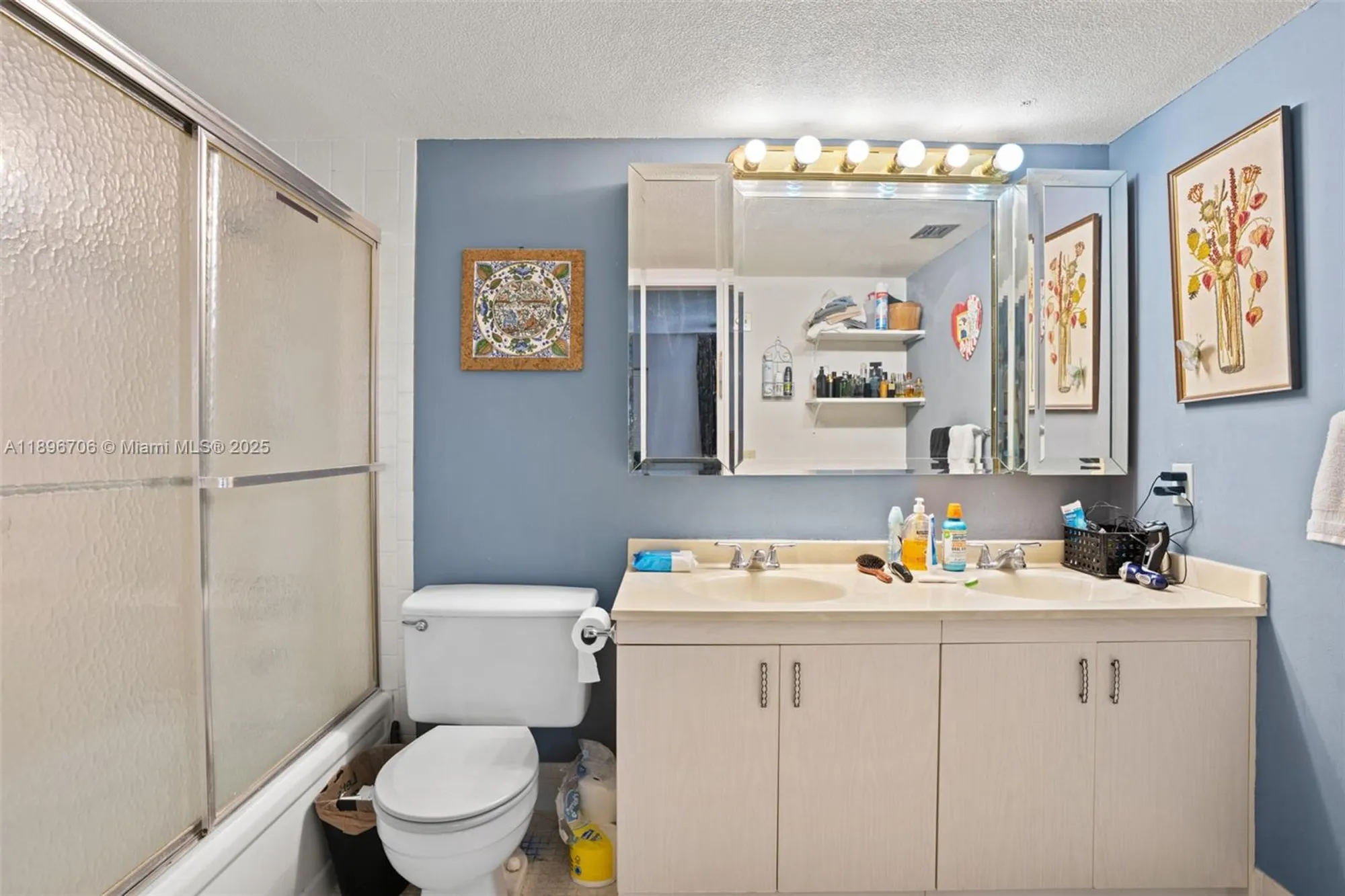 Property Slideshow image 8 of 20 | 2802 victoria way k4, Coconut Creek, FL, 33066
