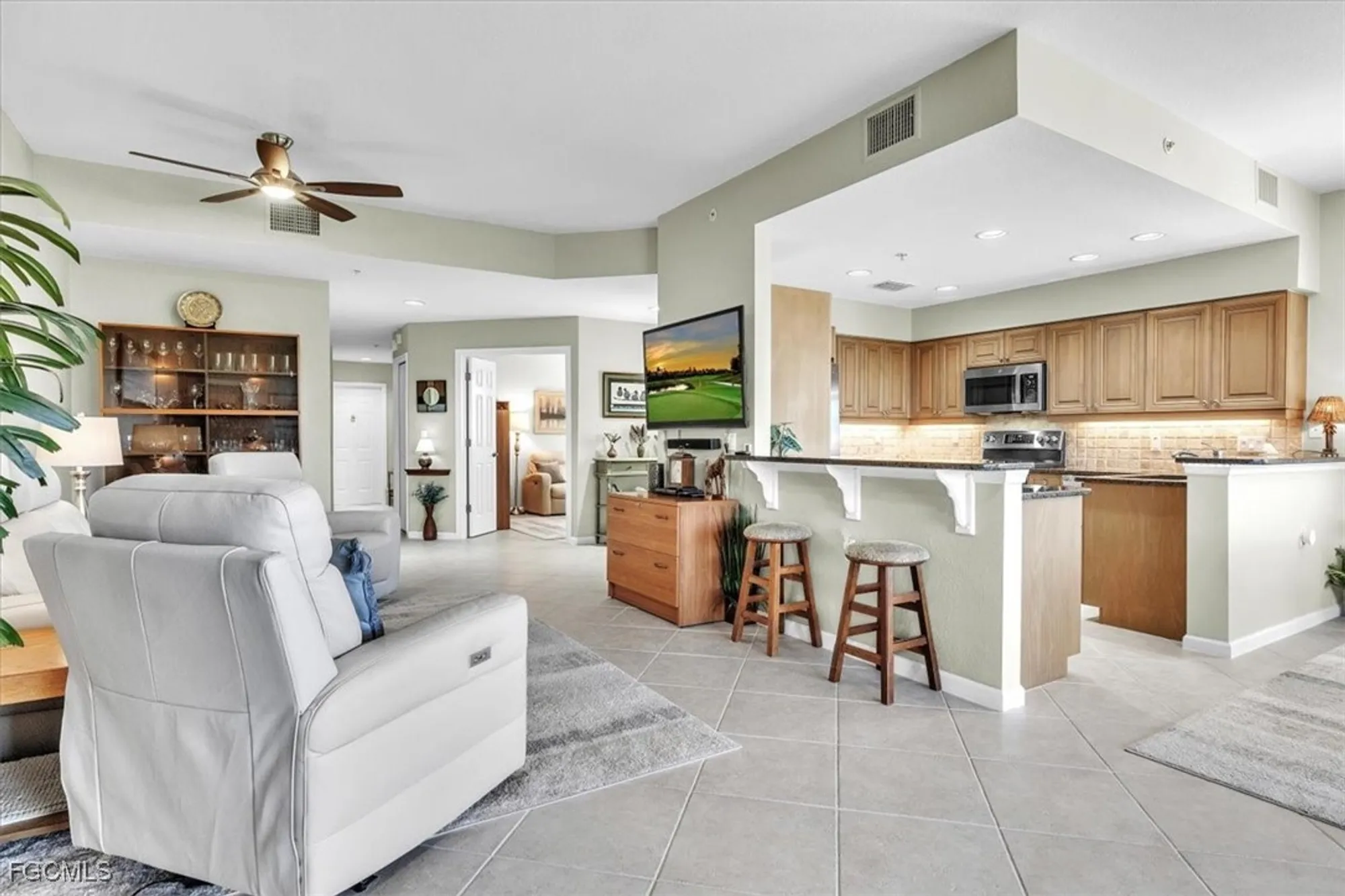 Property Slideshow image 10 of 50 | 3711 pebblebrook ridge ct apt 101, Fort Myers, FL, 33905
