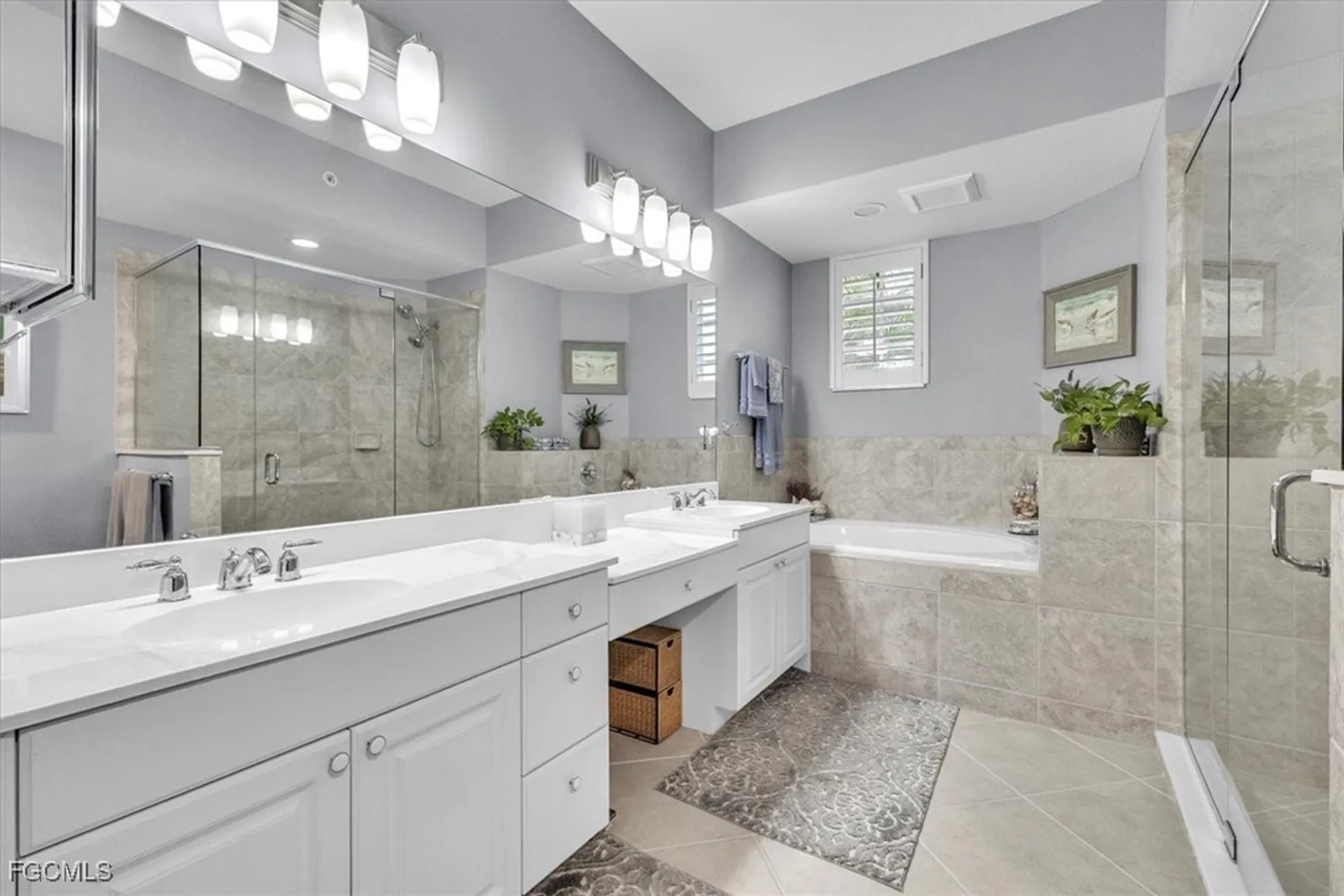 Property Slideshow image 22 of 50 | 3711 pebblebrook ridge ct apt 101, Fort Myers, FL, 33905