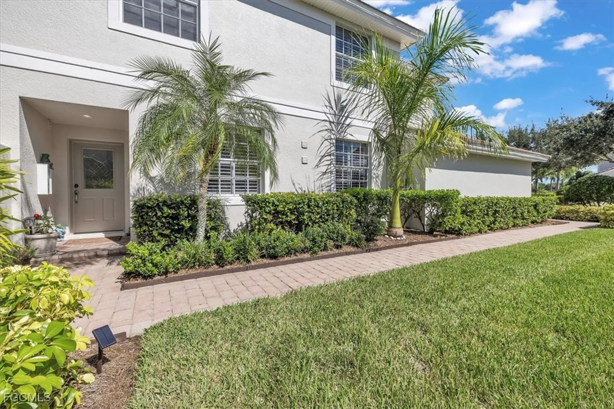 Property Slideshow image 4 of 50 | 3711 pebblebrook ridge ct apt 101, Fort Myers, FL, 33905