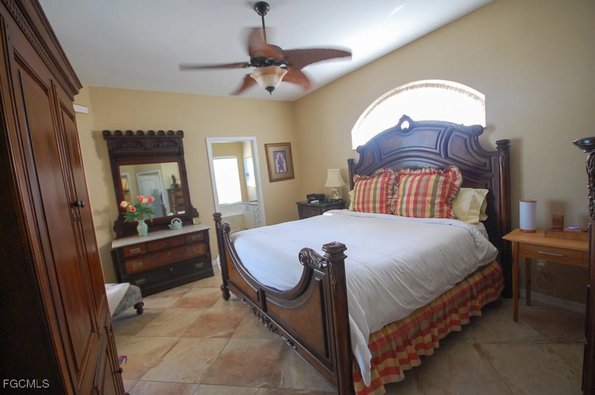 Property Slideshow image 18 of 39 | 14862 crescent cove dr, Fort Myers, FL, 33908