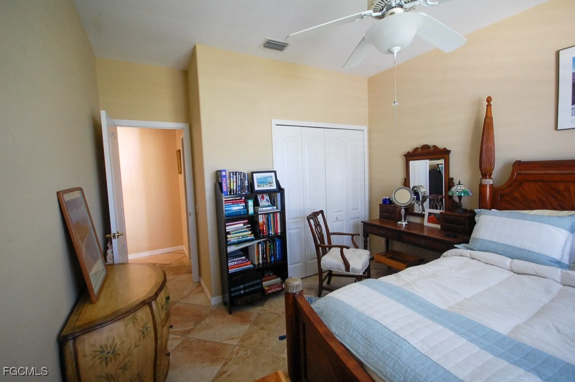 Property Slideshow image 27 of 39 | 14862 crescent cove dr, Fort Myers, FL, 33908