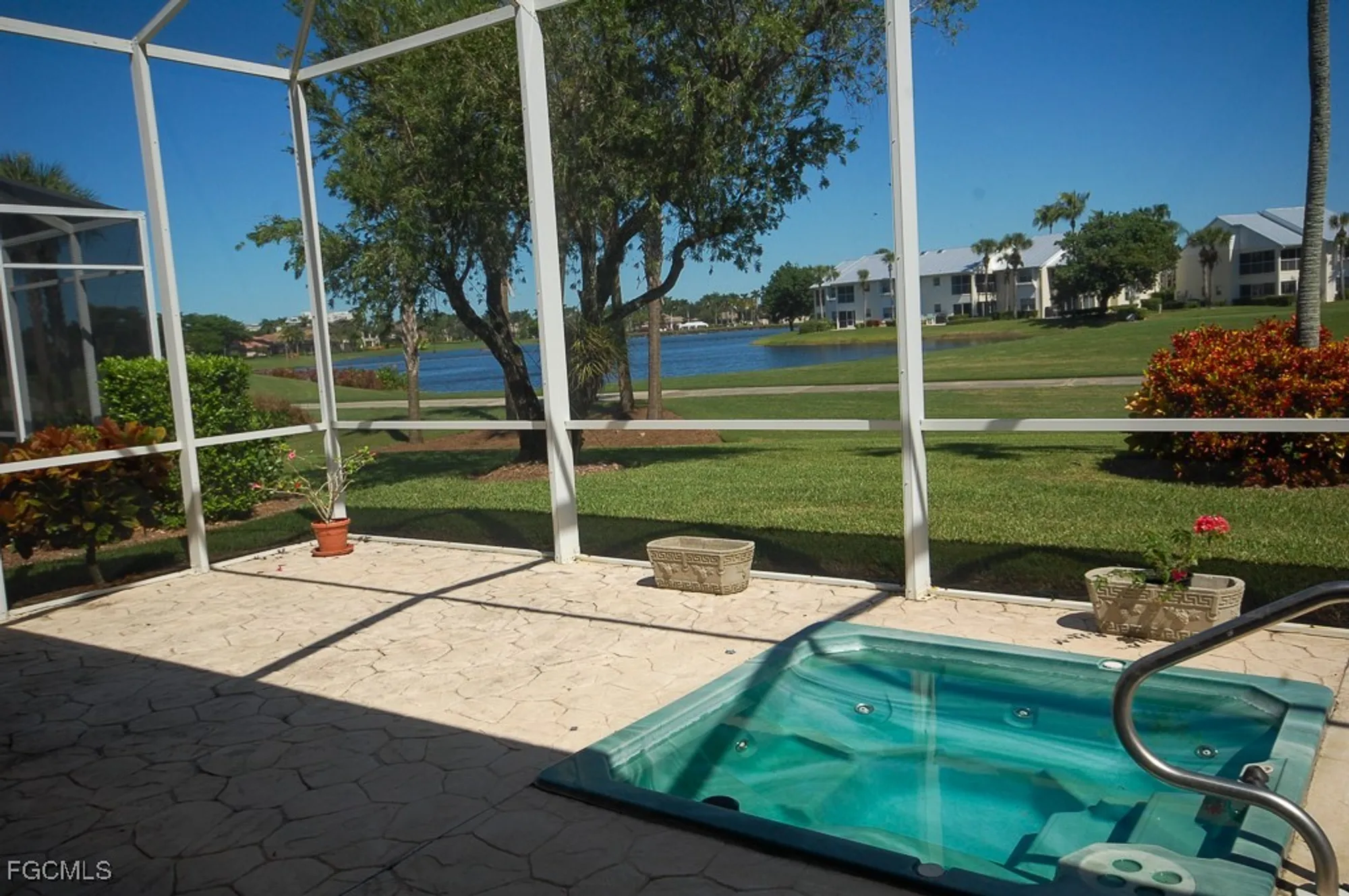 Property Slideshow image 34 of 39 | 14862 crescent cove dr, Fort Myers, FL, 33908