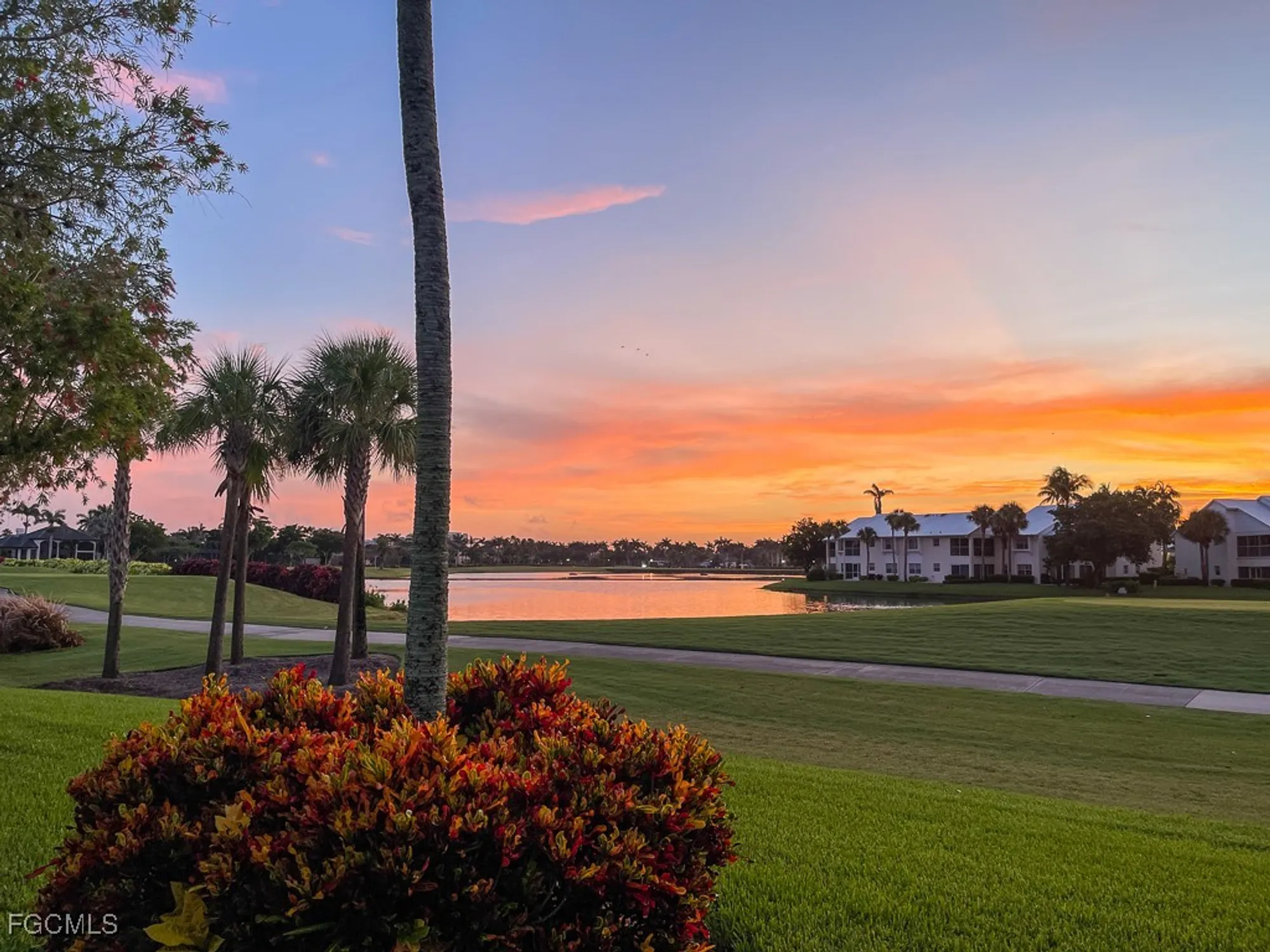 Property Slideshow image 38 of 39 | 14862 crescent cove dr, Fort Myers, FL, 33908