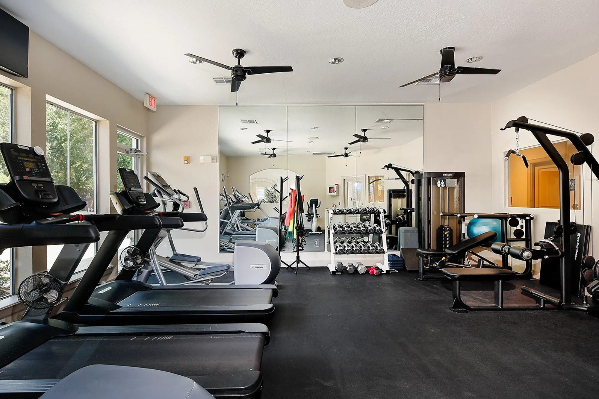 Property Slideshow image 34 of 38 | 47 wilmington way, The Woodlands, TX, 77384