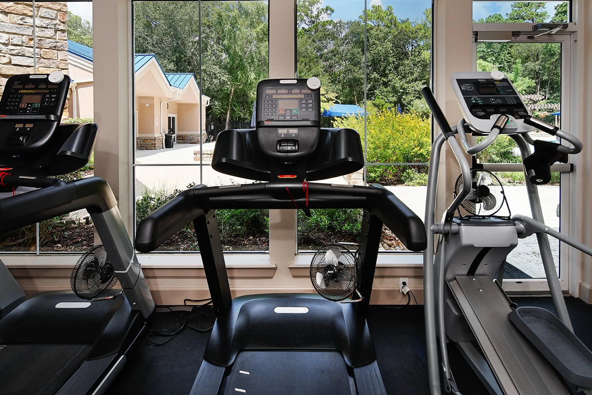 Property Slideshow image 35 of 38 | 47 wilmington way, The Woodlands, TX, 77384