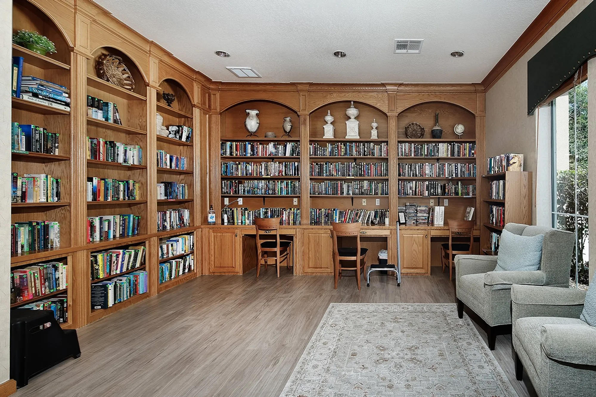 Property Slideshow image 36 of 38 | 47 wilmington way, The Woodlands, TX, 77384