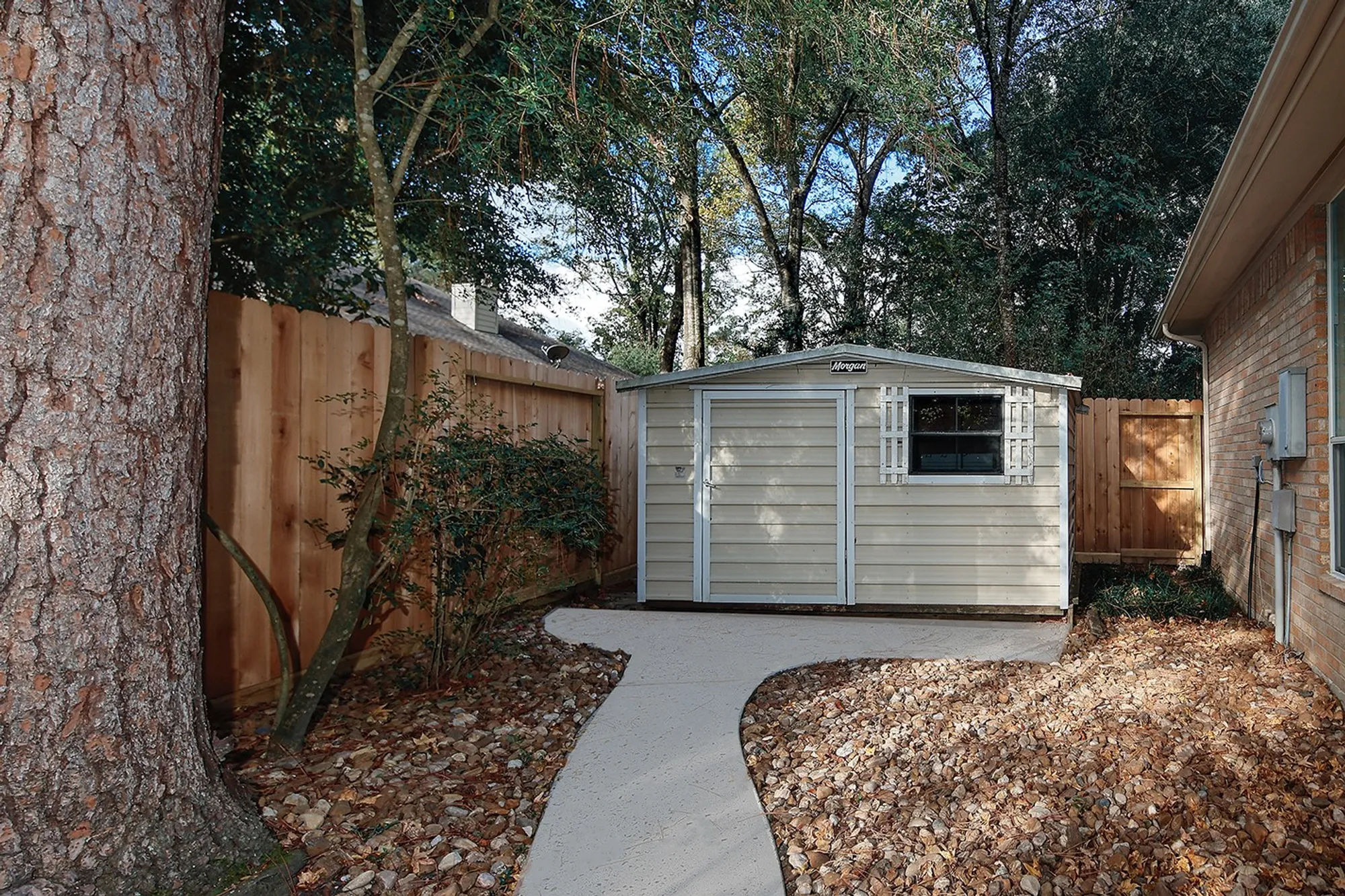 Property Slideshow image 30 of 38 | 47 wilmington way, The Woodlands, TX, 77384
