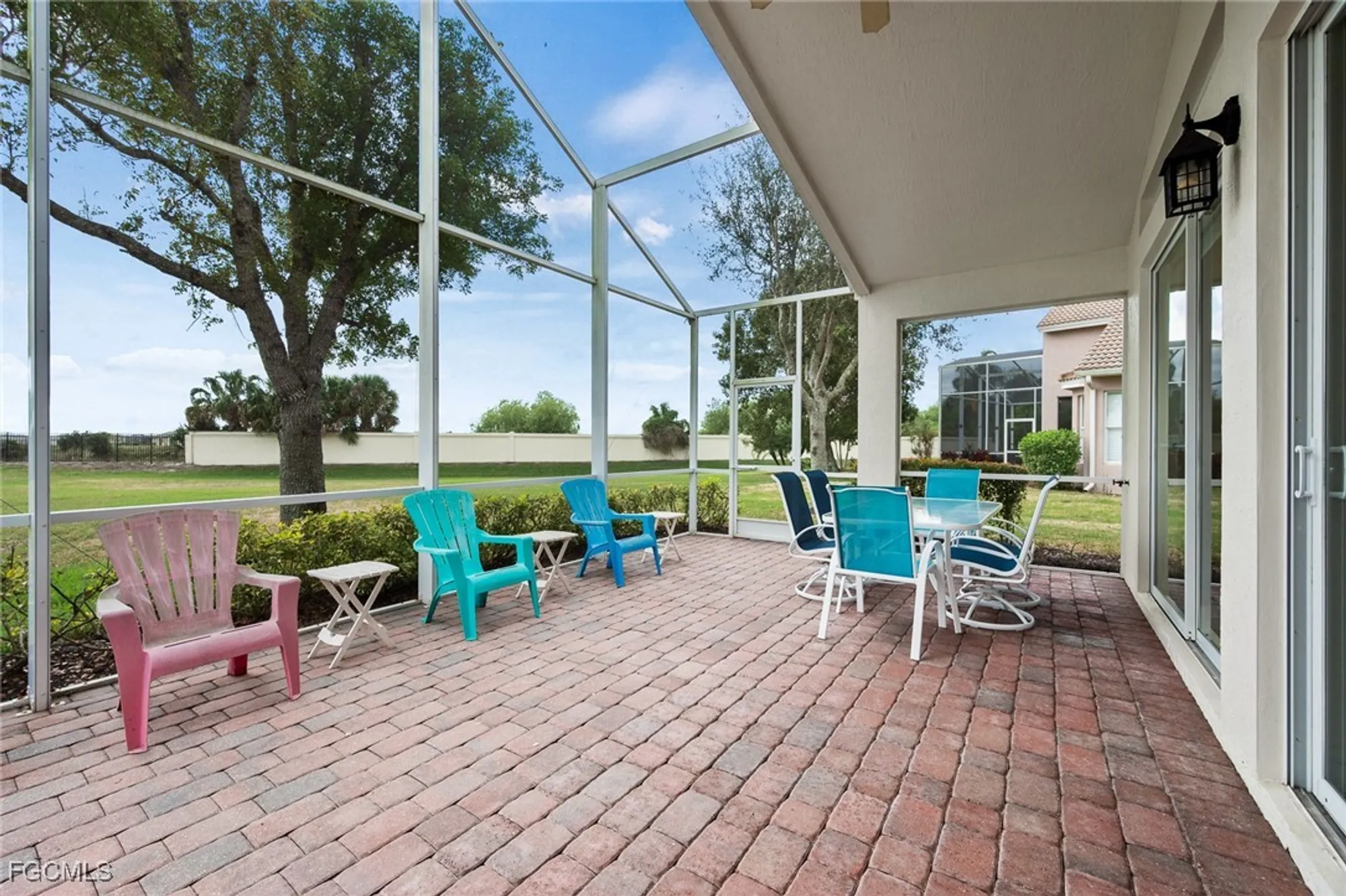 Property Slideshow image 18 of 39 | 15364 yellow wood dr, Alva, FL, 33920