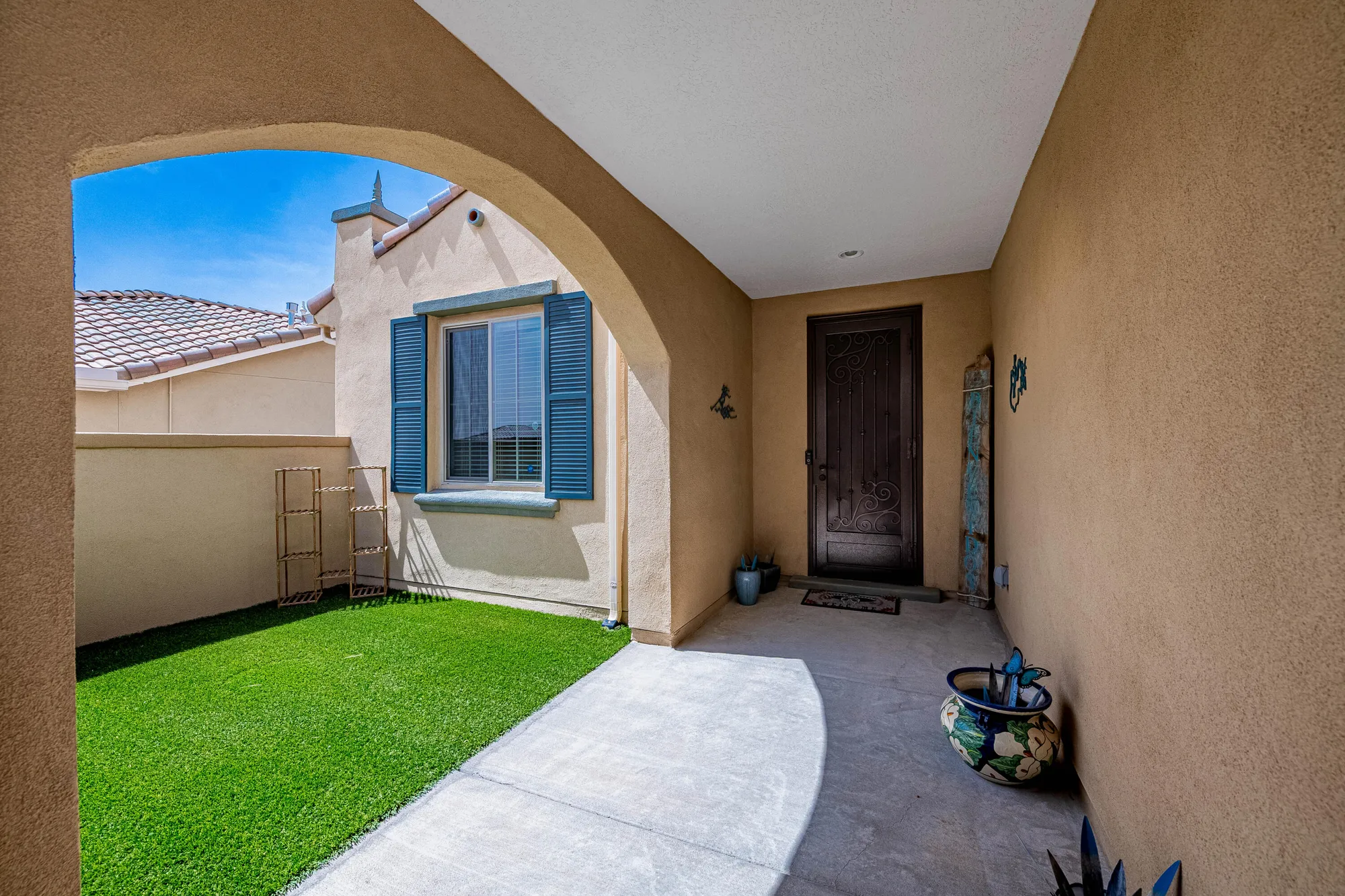 Property Slideshow image 3 of 34 | 2309 chuckwalla spring trl, Albuquerque, NM, 87120