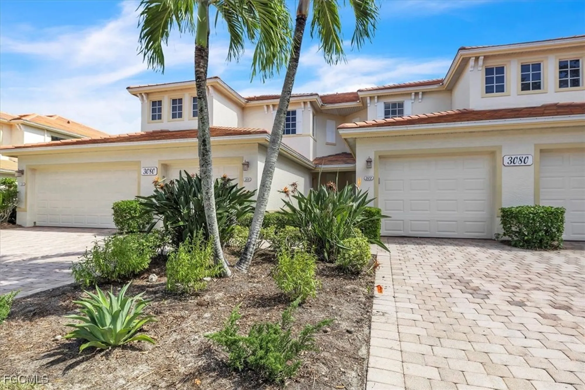 Property Slideshow image 3 of 48 | 3080 meandering way 202, Fort Myers, FL, 33905