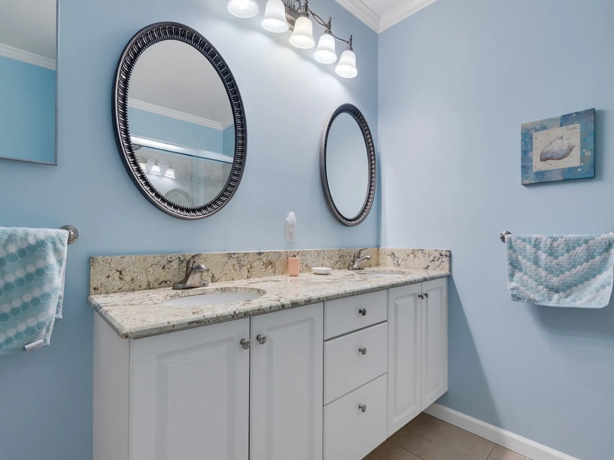 Property Slideshow image 14 of 36 | 5045 fairways cir d101, Vero Beach, FL, 32967
