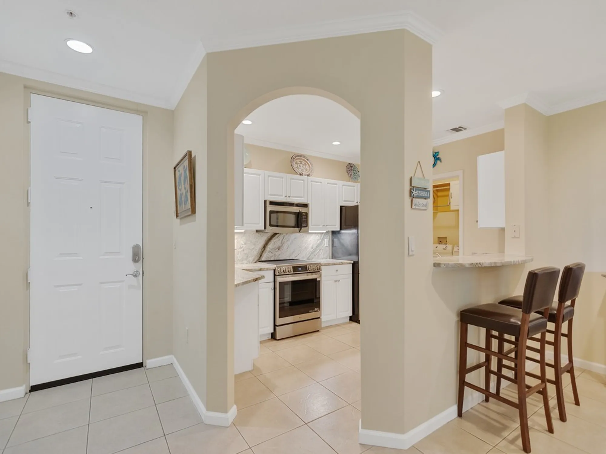 Property Slideshow image 2 of 36 | 5045 fairways cir d101, Vero Beach, FL, 32967