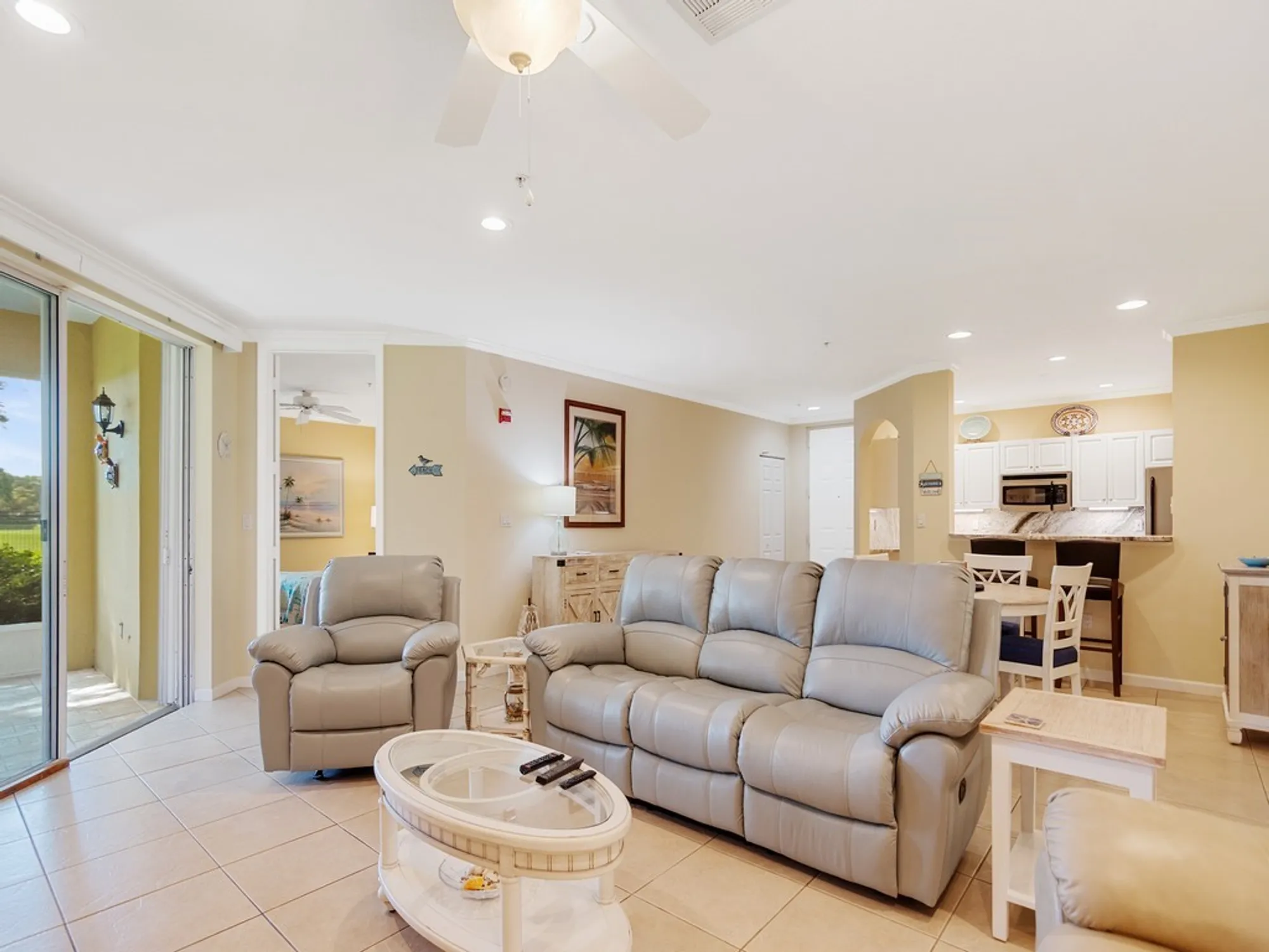 Property Slideshow image 21 of 36 | 5045 fairways cir d101, Vero Beach, FL, 32967