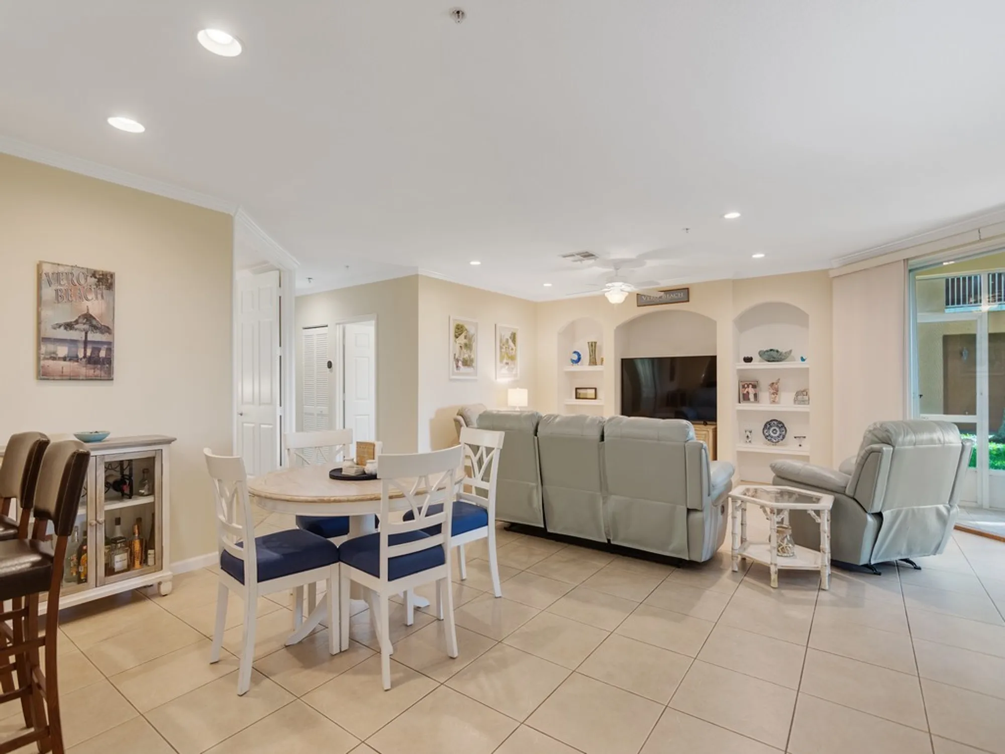 Property Slideshow image 6 of 36 | 5045 fairways cir d101, Vero Beach, FL, 32967