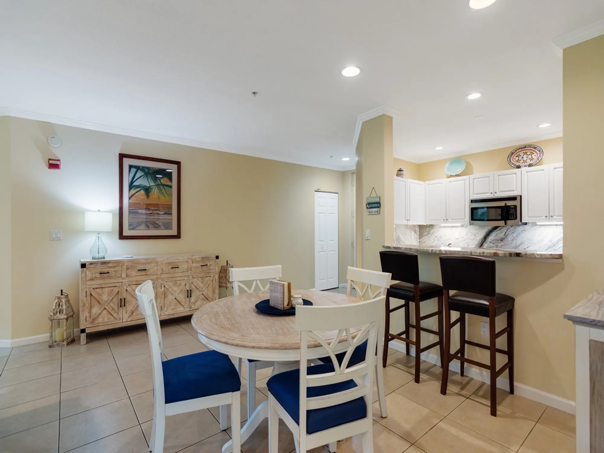 Property Slideshow image 8 of 36 | 5045 fairways cir d101, Vero Beach, FL, 32967