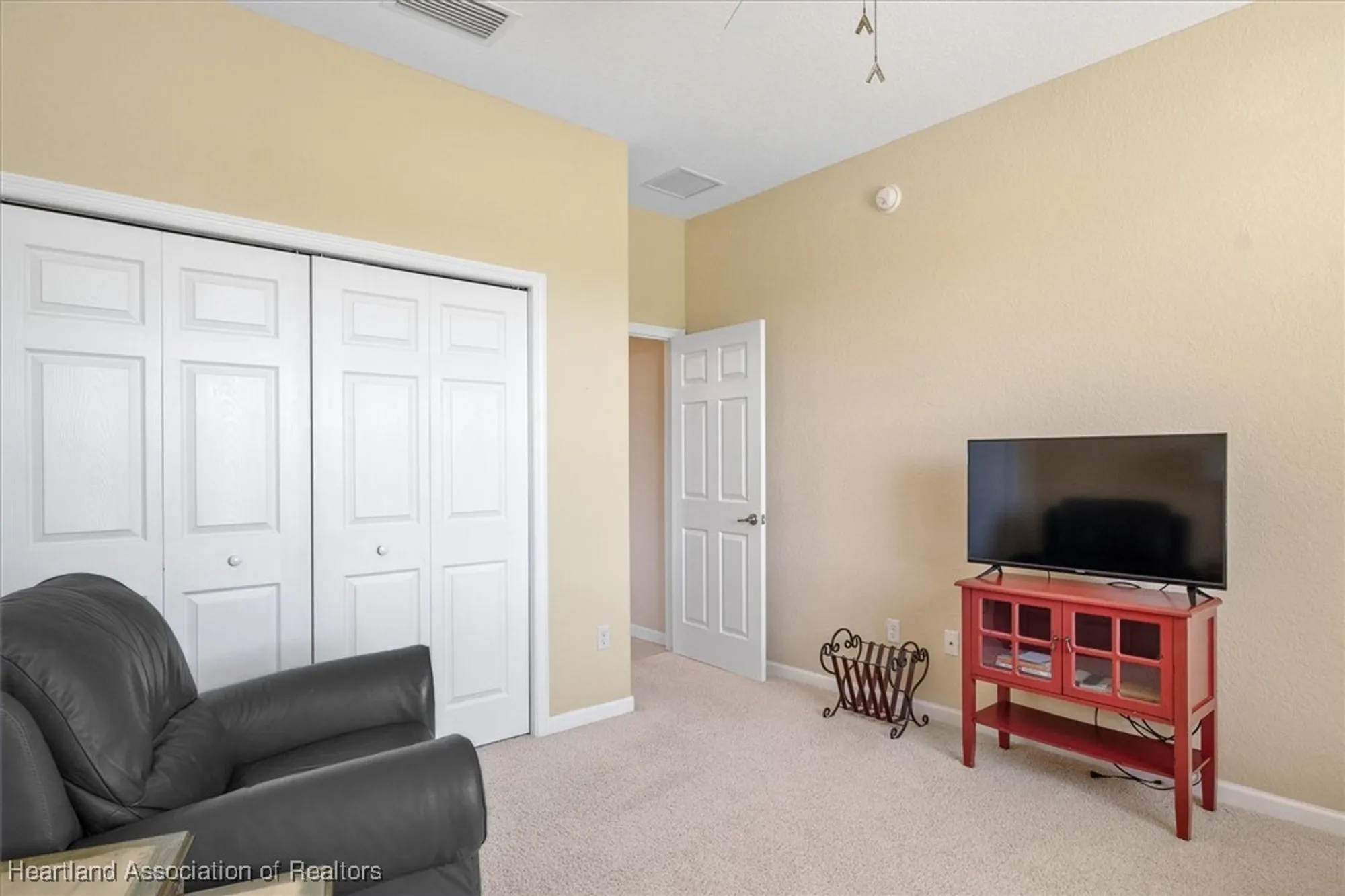 Property Slideshow image 31 of 48 | 4318 north course ln, Avon Park, FL, 33825