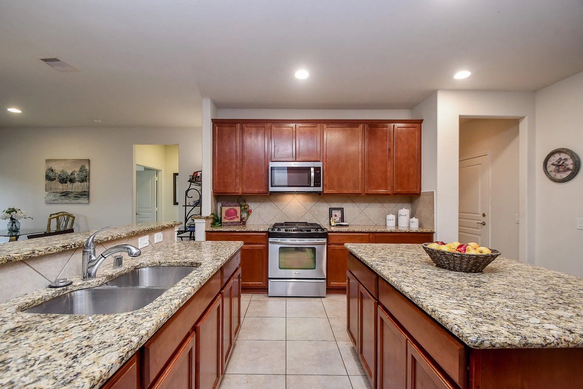 Property Slideshow image 11 of 50 | 1022 majestic oak, Richmond, TX, 77469