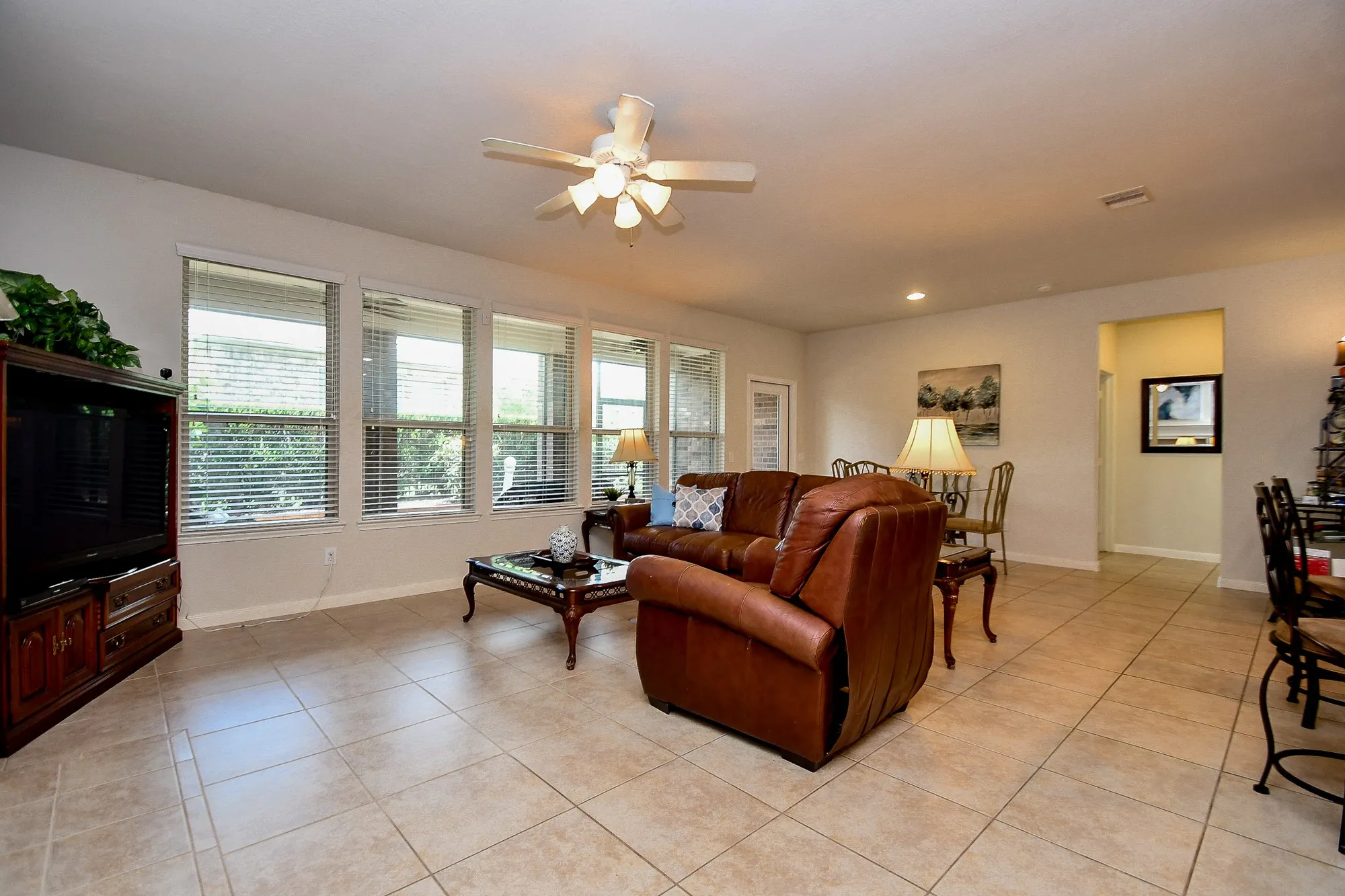 Property Slideshow image 23 of 50 | 1022 majestic oak, Richmond, TX, 77469