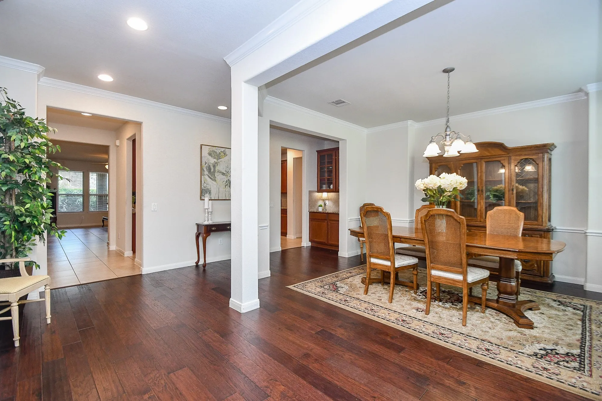 Property Slideshow image 4 of 50 | 1022 majestic oak, Richmond, TX, 77469