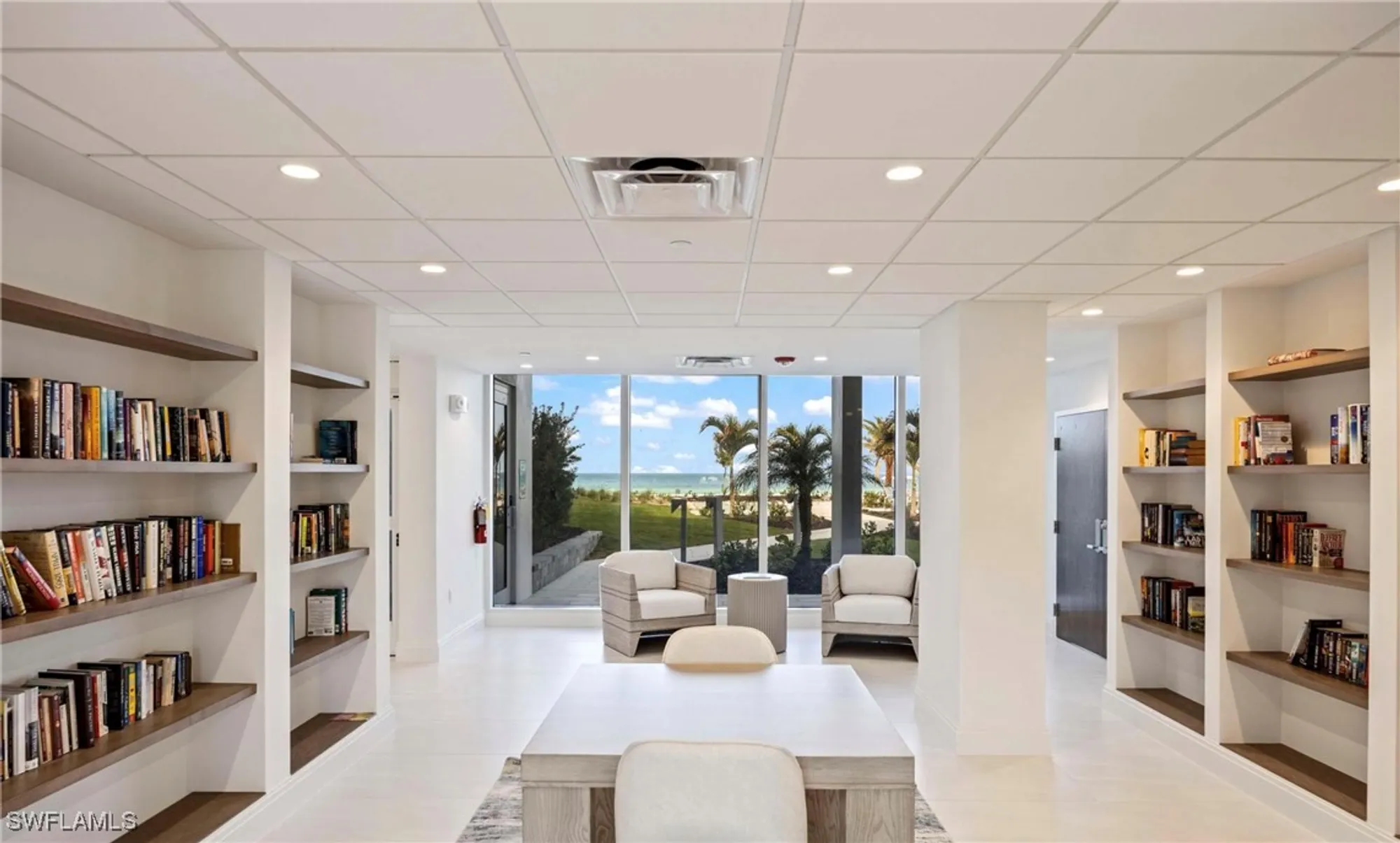 Property Slideshow image 12 of 16 | 3443 gulf shore blvd 309, Naples, FL, 34103