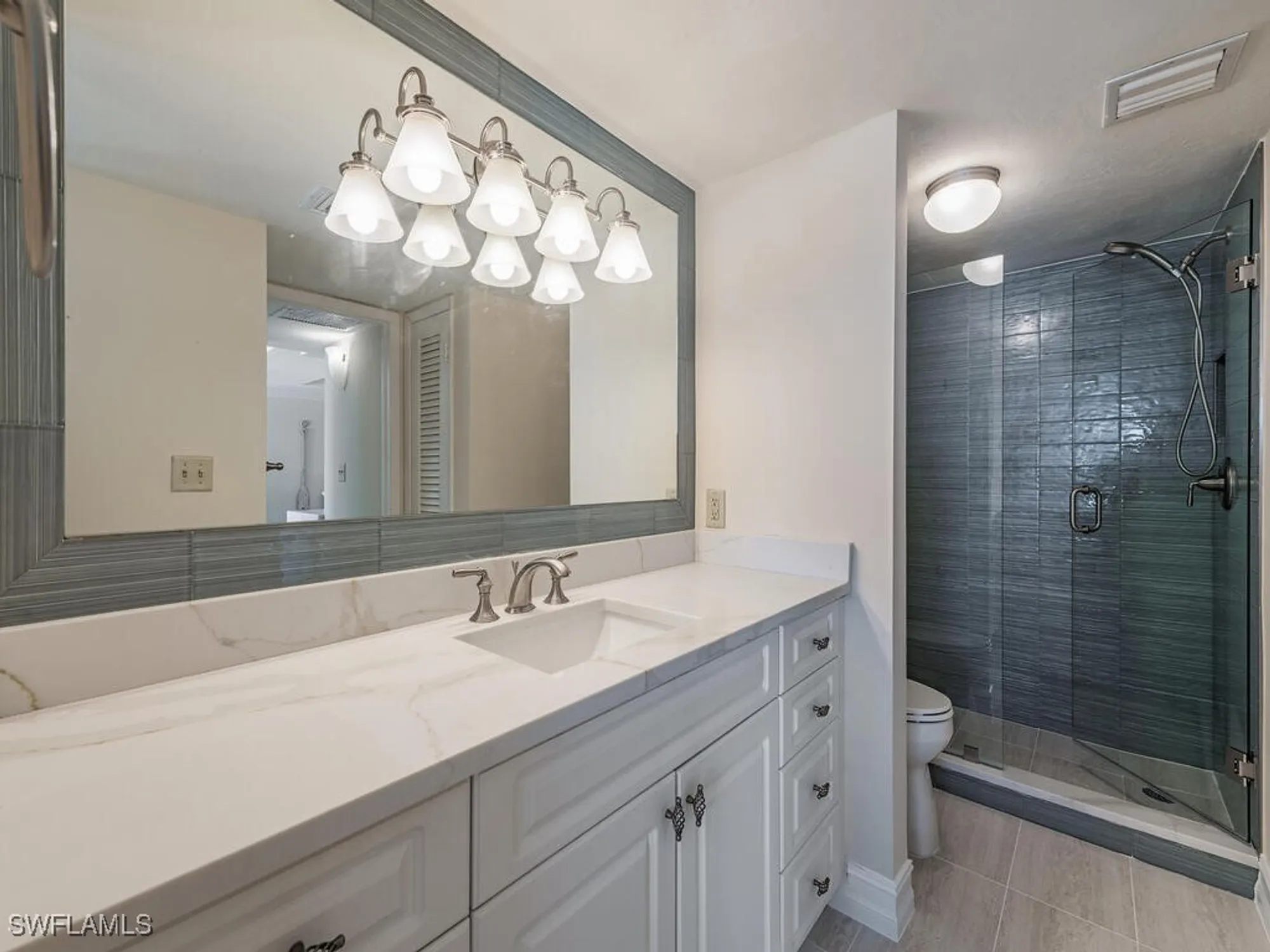 Property Slideshow image 6 of 16 | 3443 gulf shore blvd 309, Naples, FL, 34103