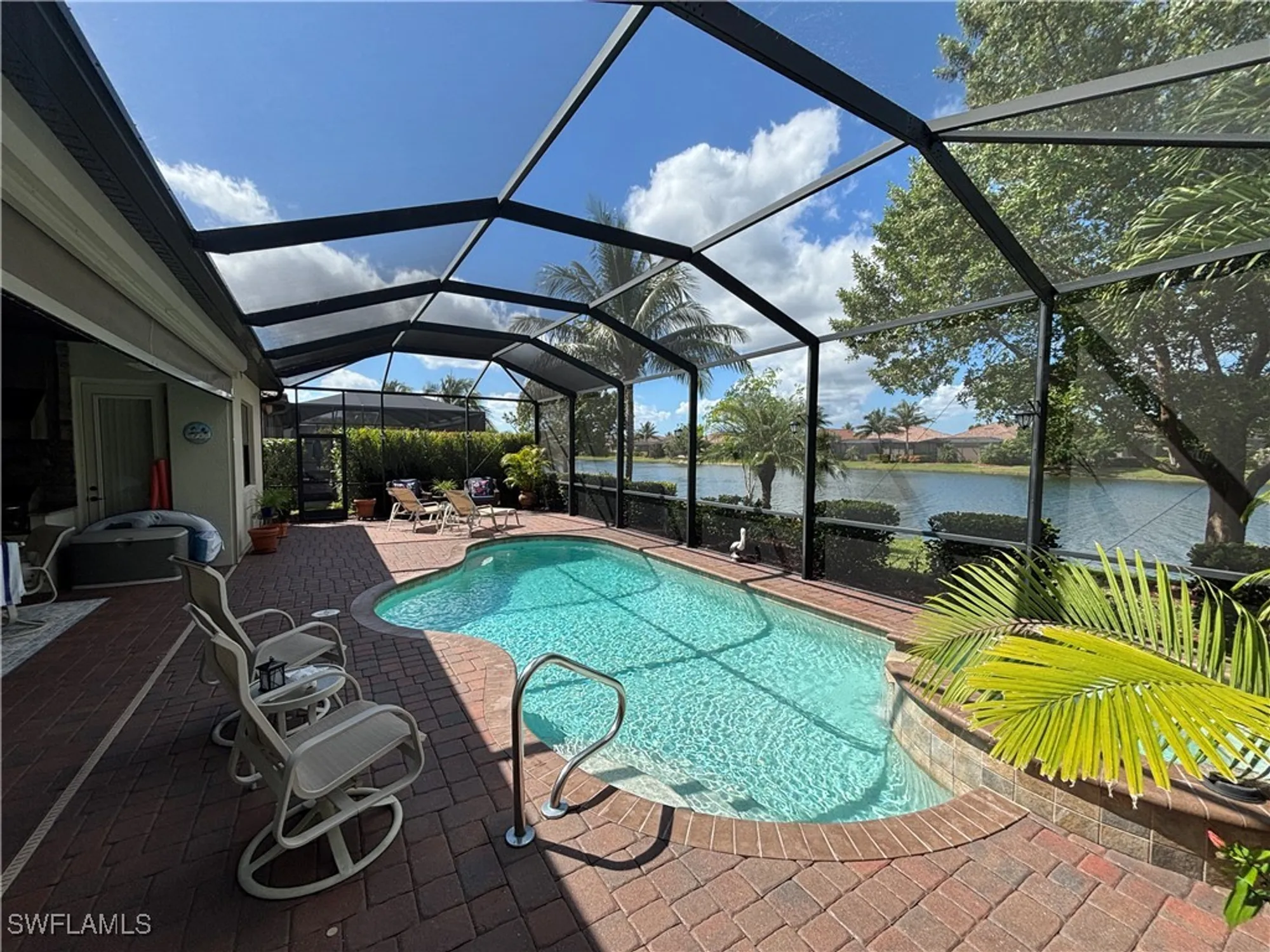 Property Slideshow image 7 of 44 | 28058 kerry ct, Bonita Springs, FL, 34135