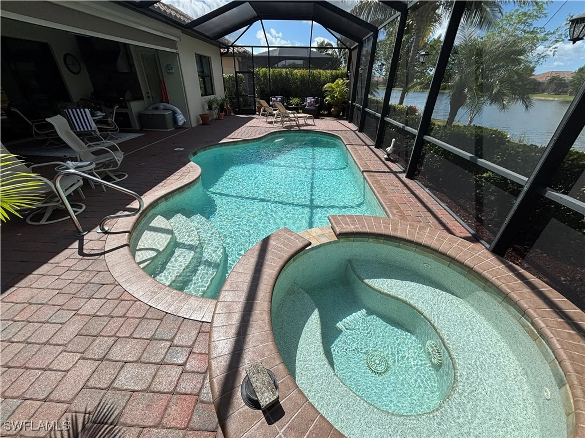 Property Slideshow image 8 of 44 | 28058 kerry ct, Bonita Springs, FL, 34135