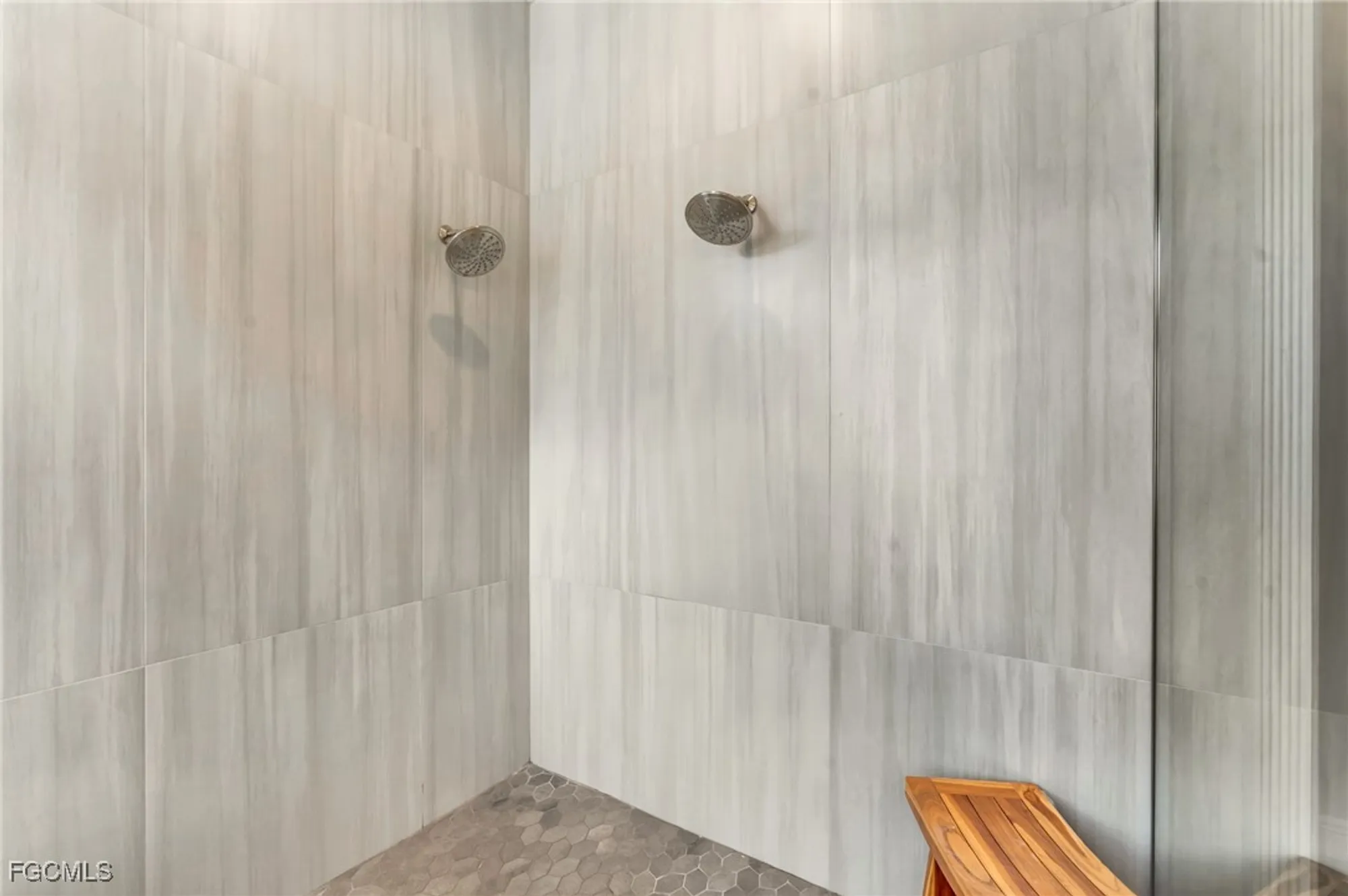 Property Slideshow image 26 of 48 | 11451 compass point dr, Fort Myers, FL, 33908