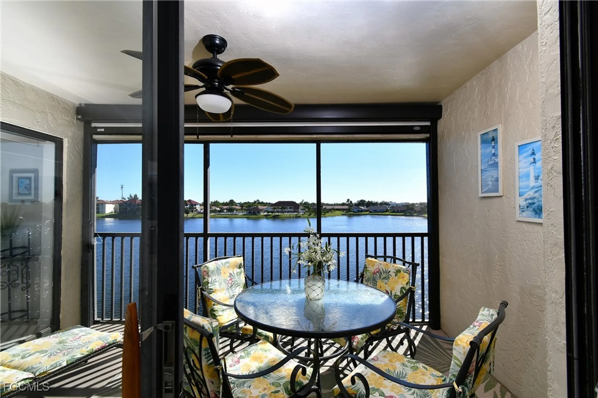 Property Slideshow image 14 of 44 | 11110 caravel cir apt 306, Fort Myers, FL, 33908
