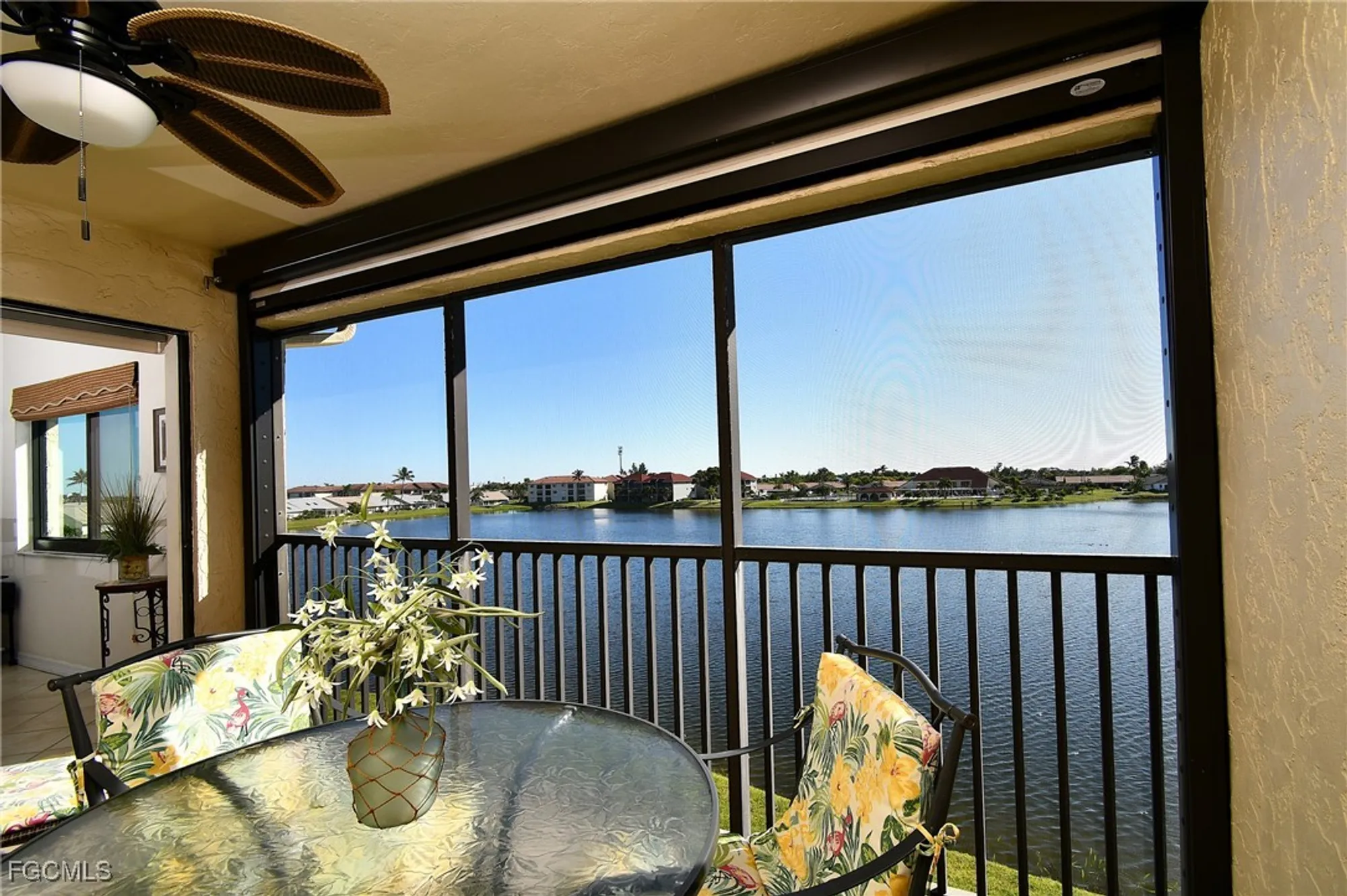 Property Slideshow image 15 of 44 | 11110 caravel cir apt 306, Fort Myers, FL, 33908