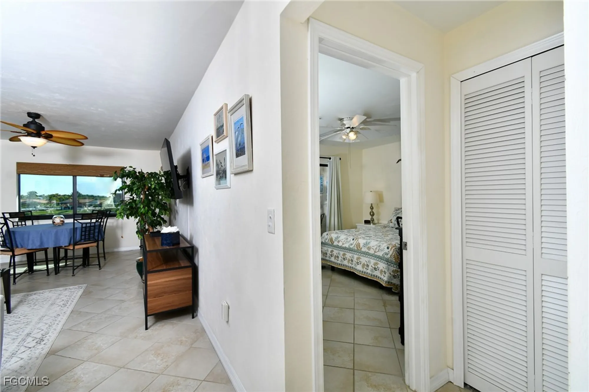 Property Slideshow image 11 of 44 | 11110 caravel cir apt 306, Fort Myers, FL, 33908