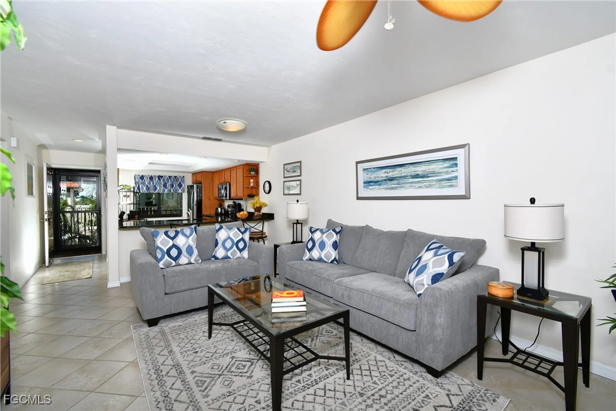 Property Slideshow image 27 of 44 | 11110 caravel cir apt 306, Fort Myers, FL, 33908
